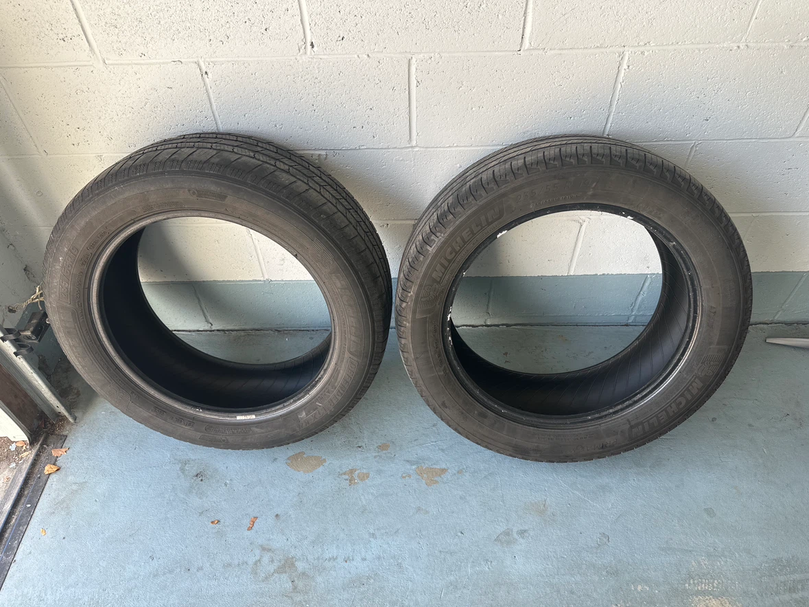 Two Michelin 235/55R19 Extra Load Tires