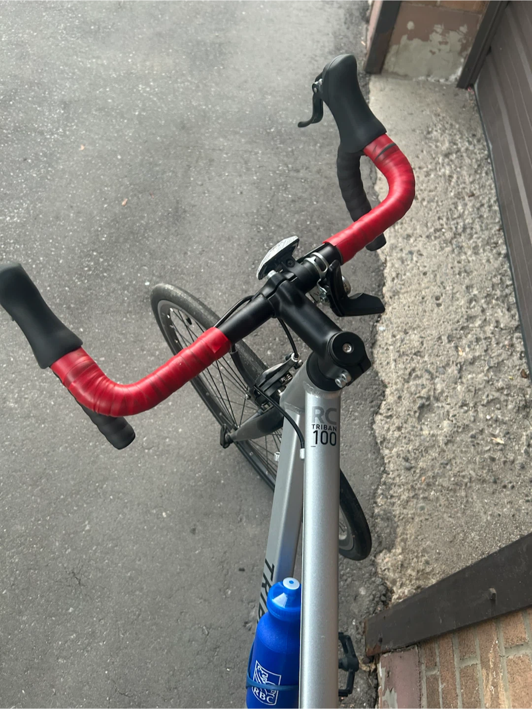 Triban RC 100 Road Bike - photo 4