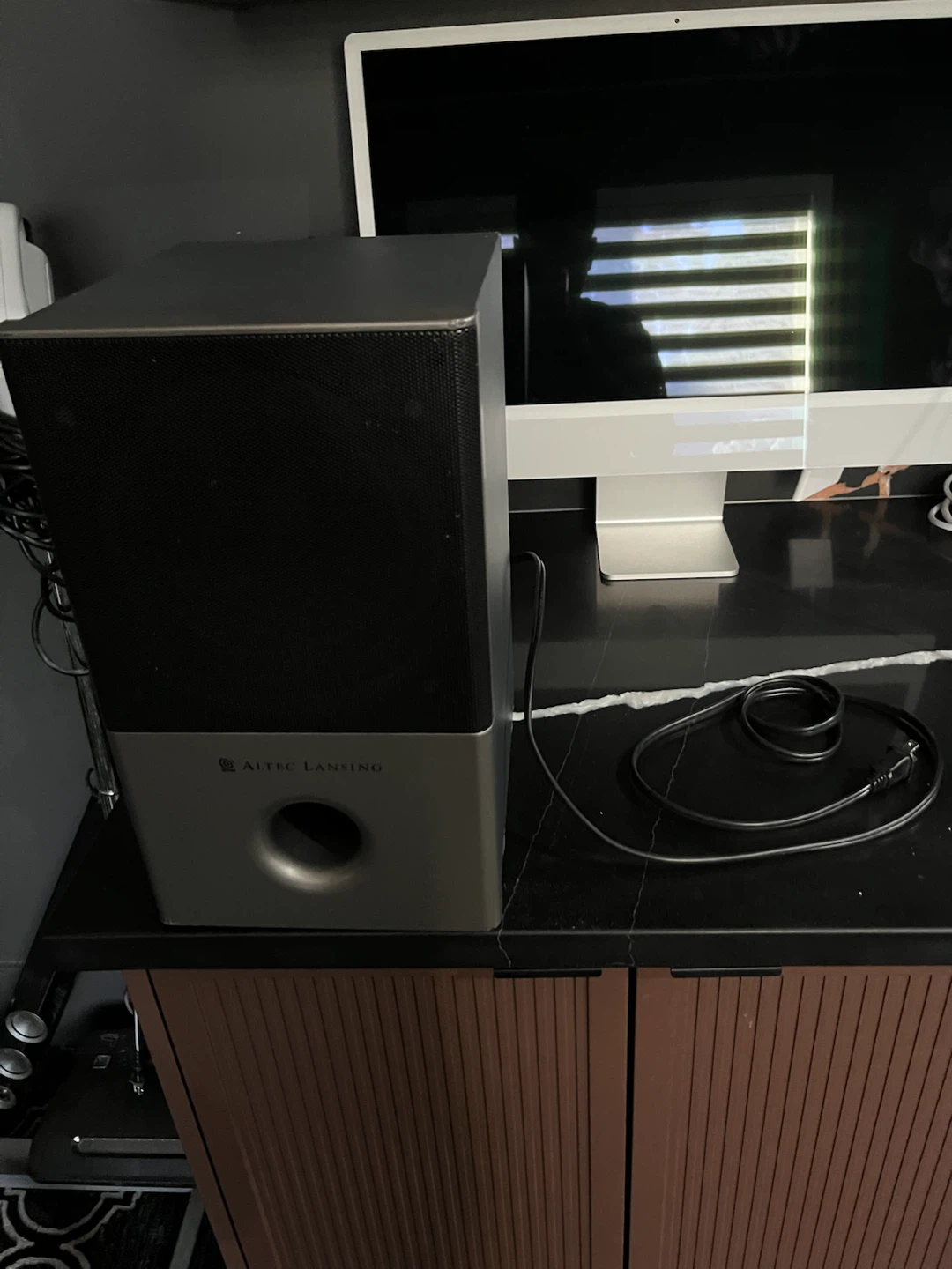 Altec Lansing Multimedia Speaker - photo 3