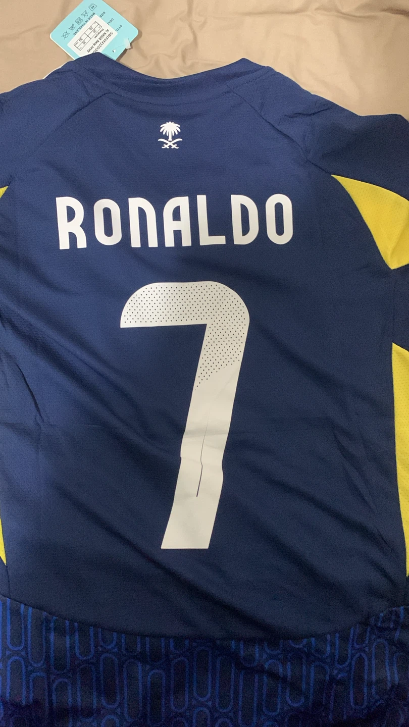 Soccer kits with shorts All brand new - photo 3