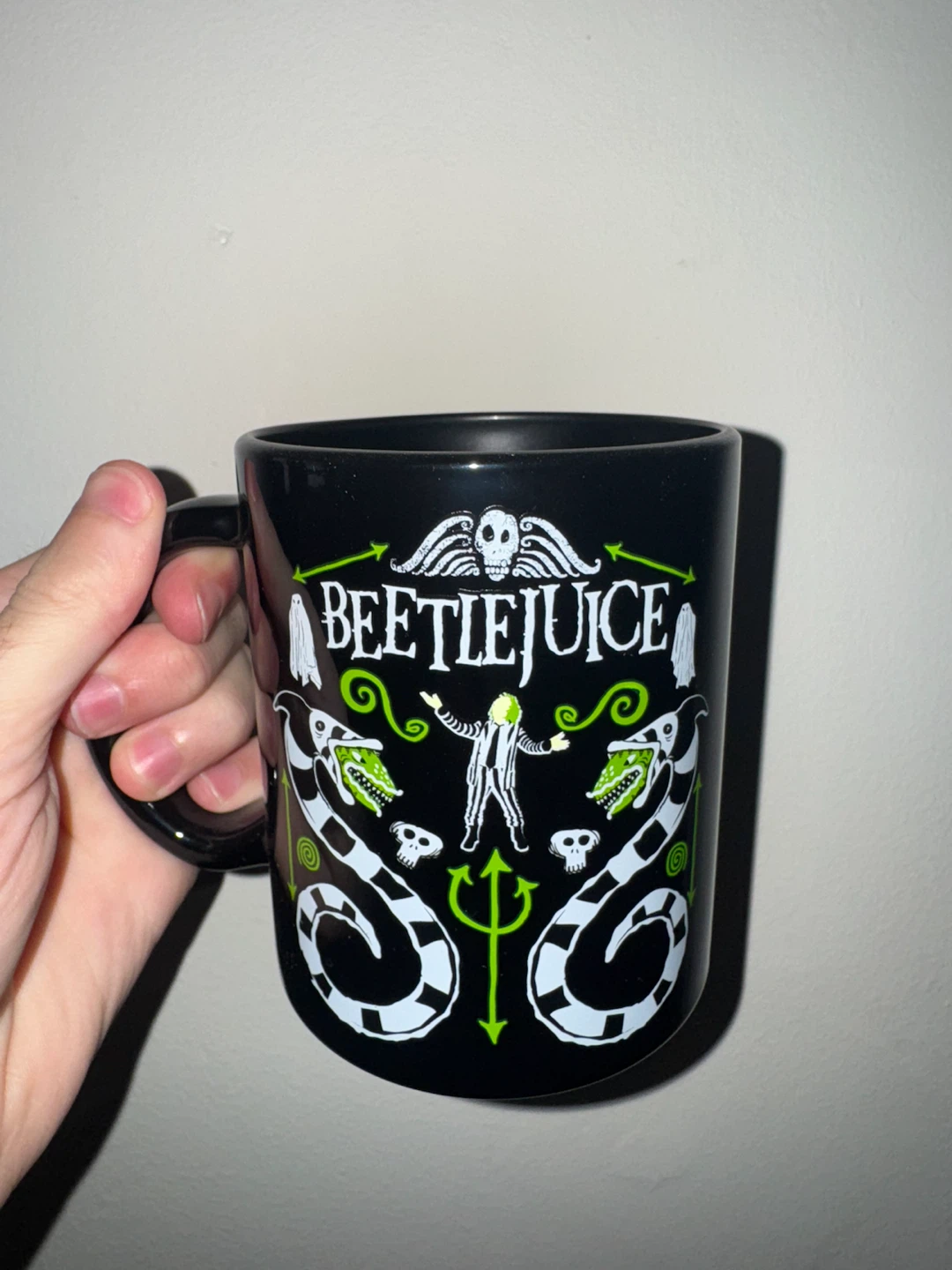 Beetlejuice Graphic Mug - photo 2
