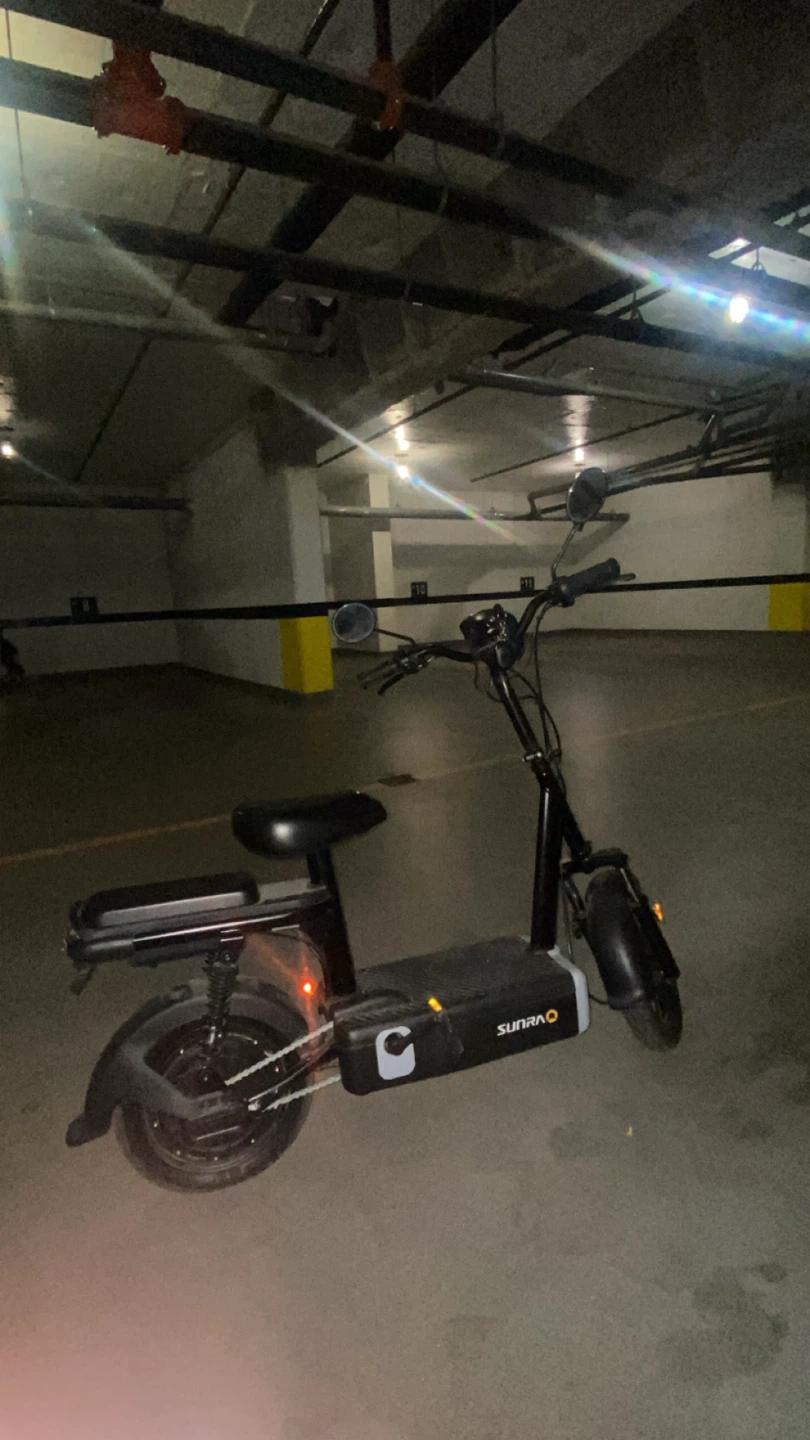 Sunra electric scooter - photo 2