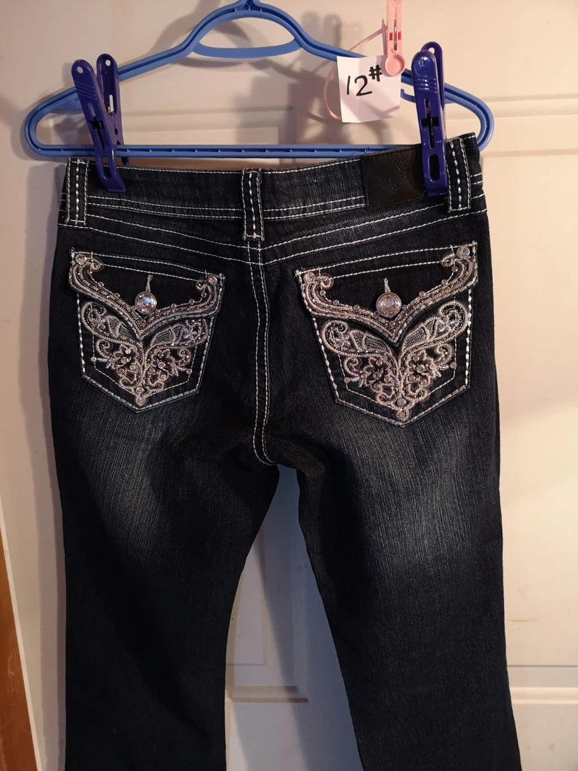 Grace Jeans Size 28 - photo 2