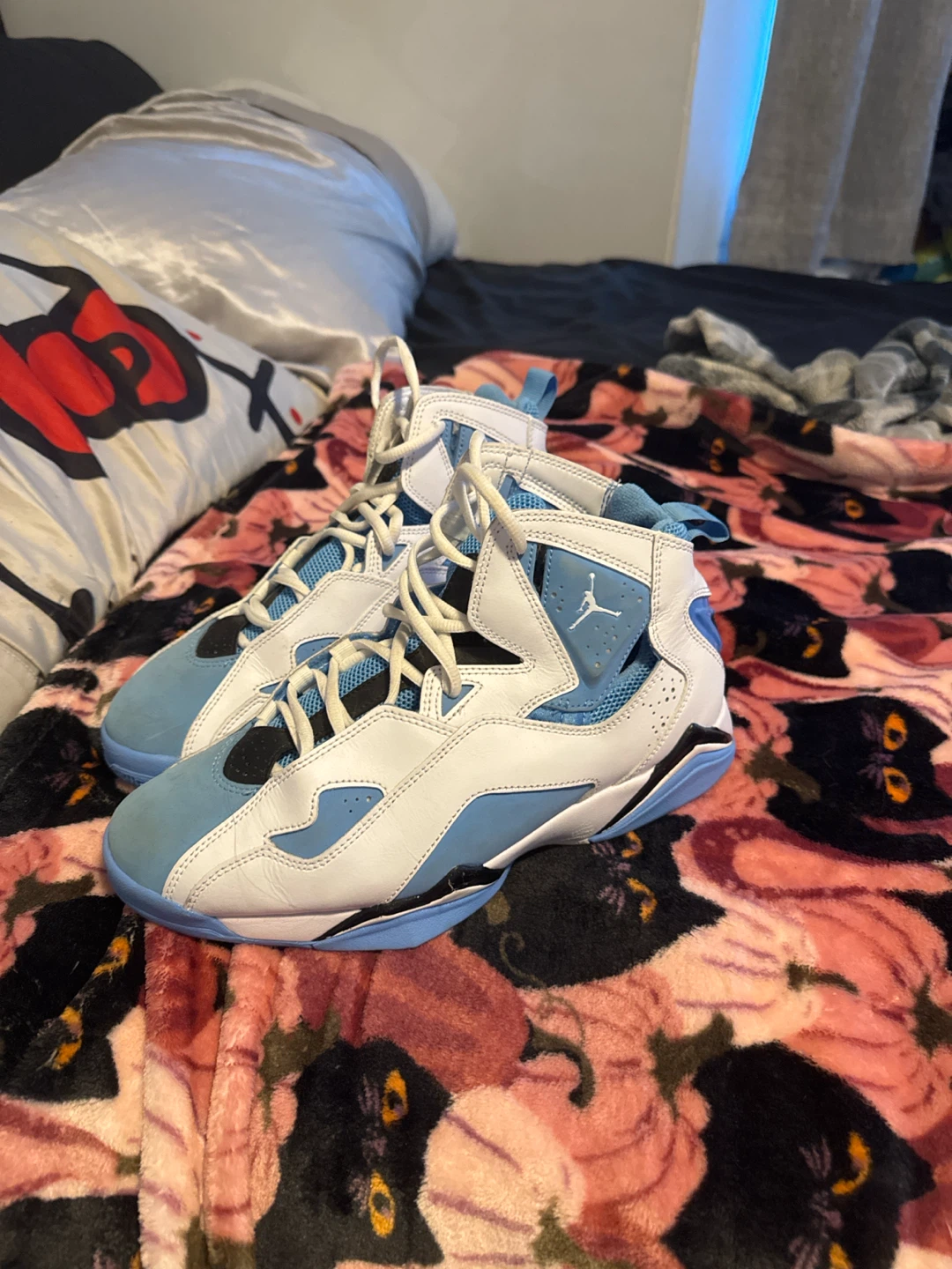 Nike Jordan True Flight Blue and White Shoes - photo 2