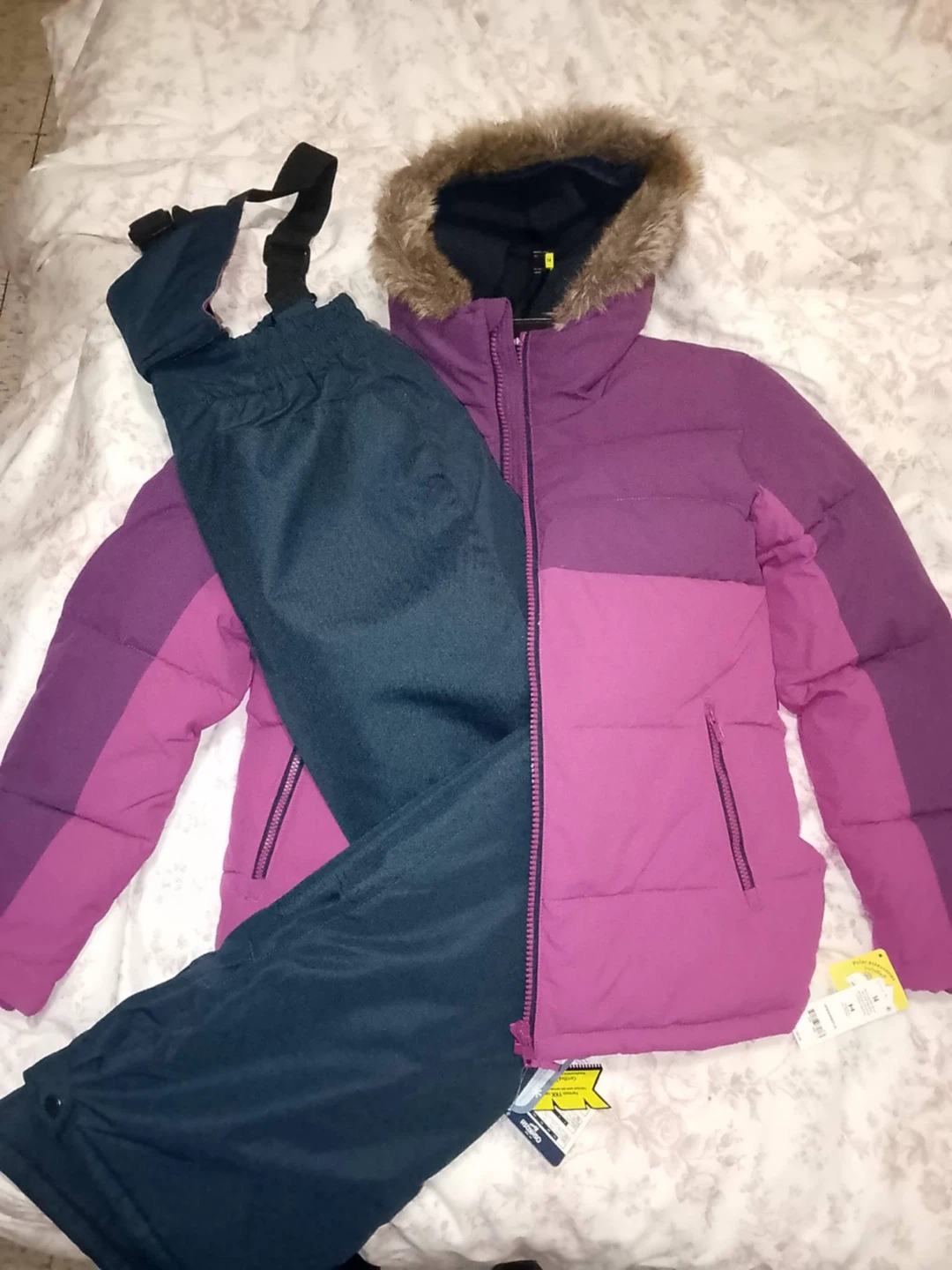 OshKosh B'gosh Winter Snow Suit Size 14 - photo 4