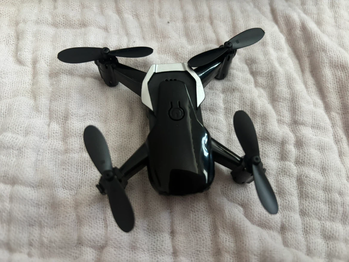 Eachine E61 Mini Drone with Camera - photo 4