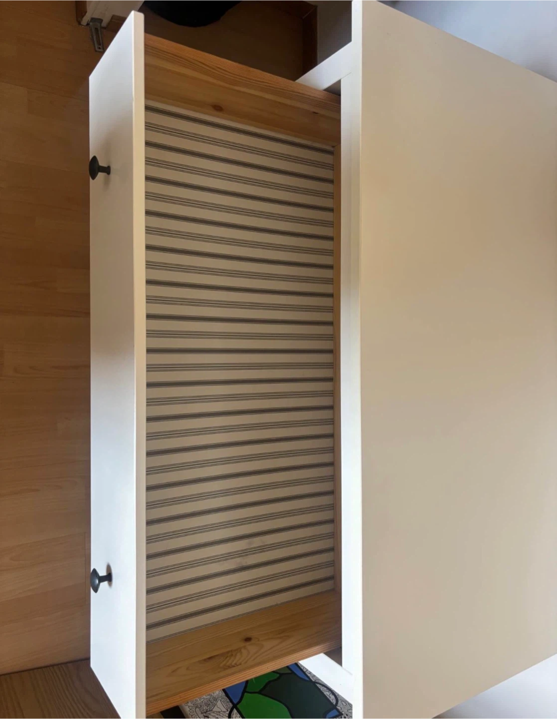 IKEA Hemnes 3-Drawer Chest - photo 3