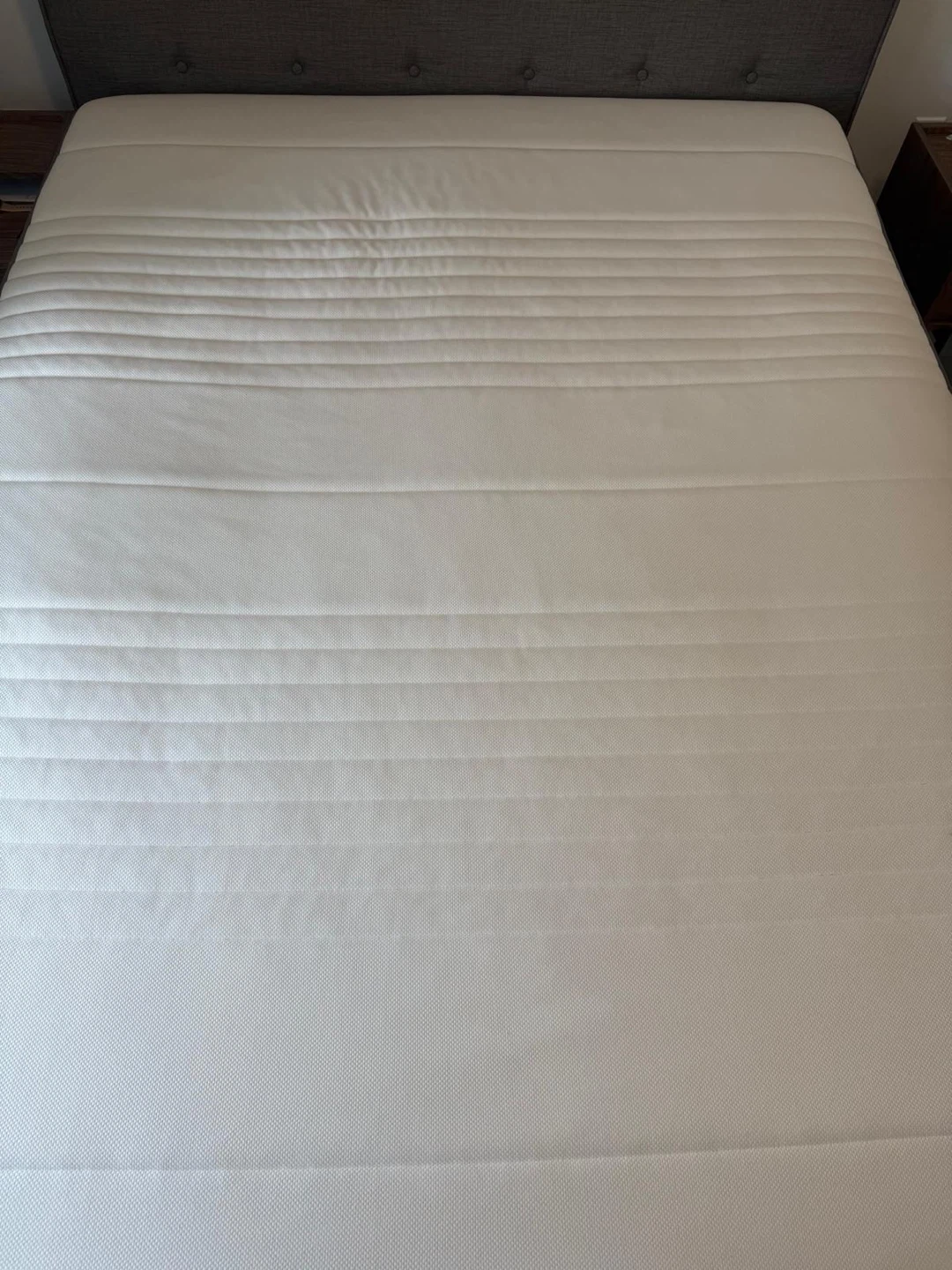 Grey Upholstered Queen Bed Frame and Mattress - photo 2