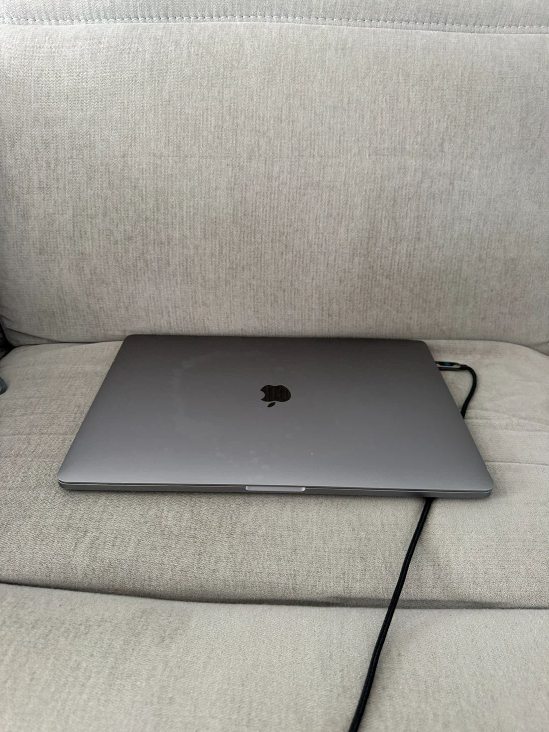 MacBook Pro 16” i9 1Tb - photo 2
