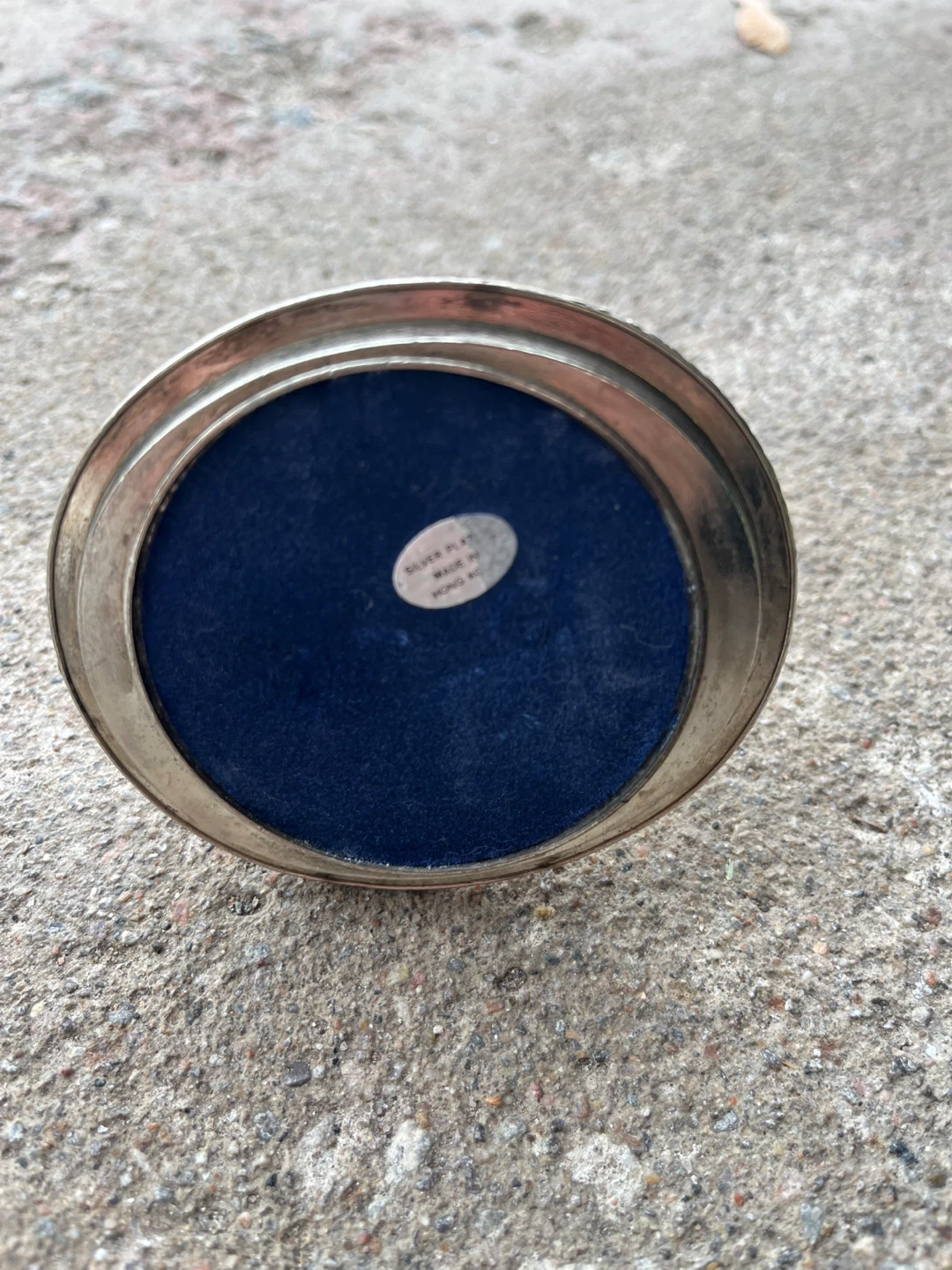 Silver Plated Cat Ring Holder - photo 2