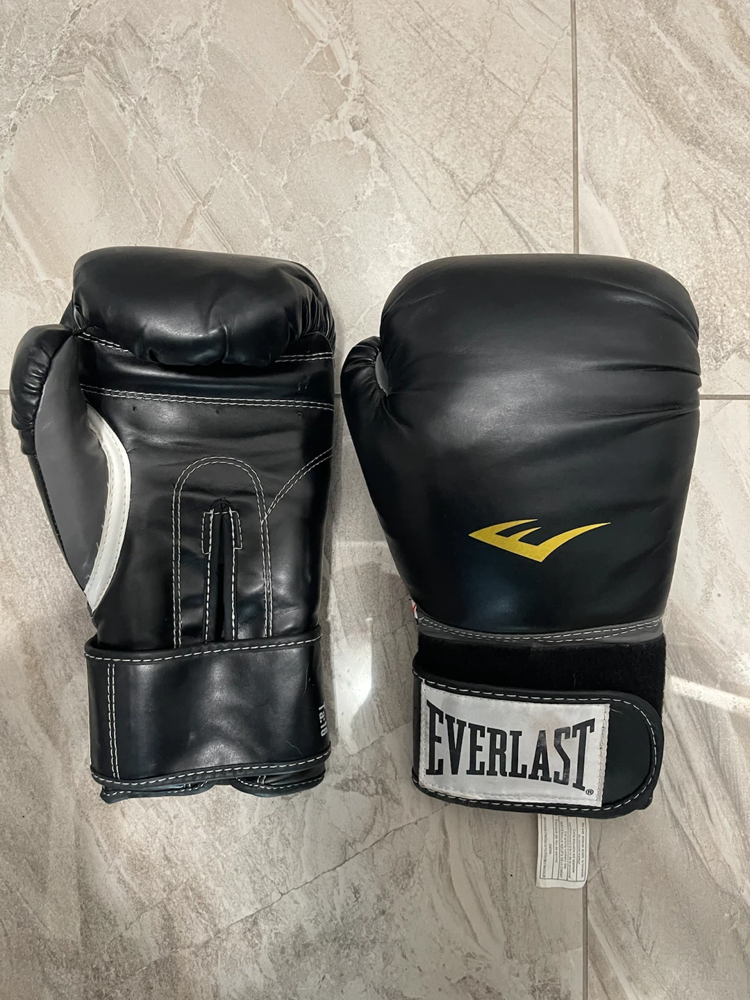 Everlast Boxing Gloves 16 oz