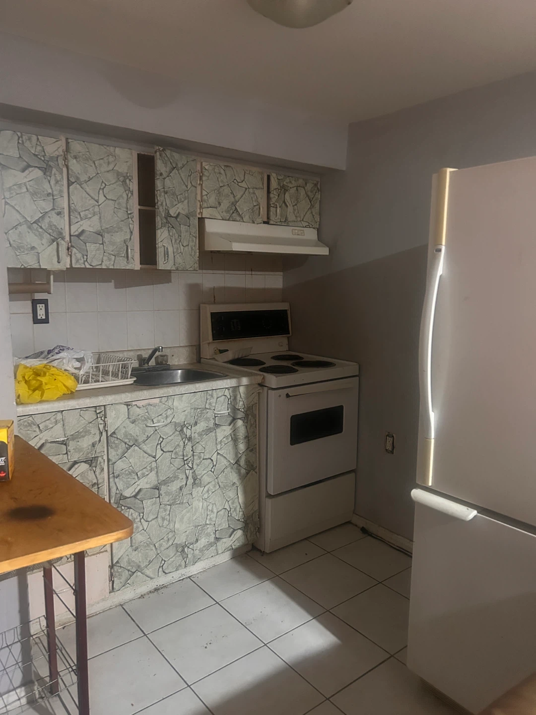 Private Basement for rent - photo 3