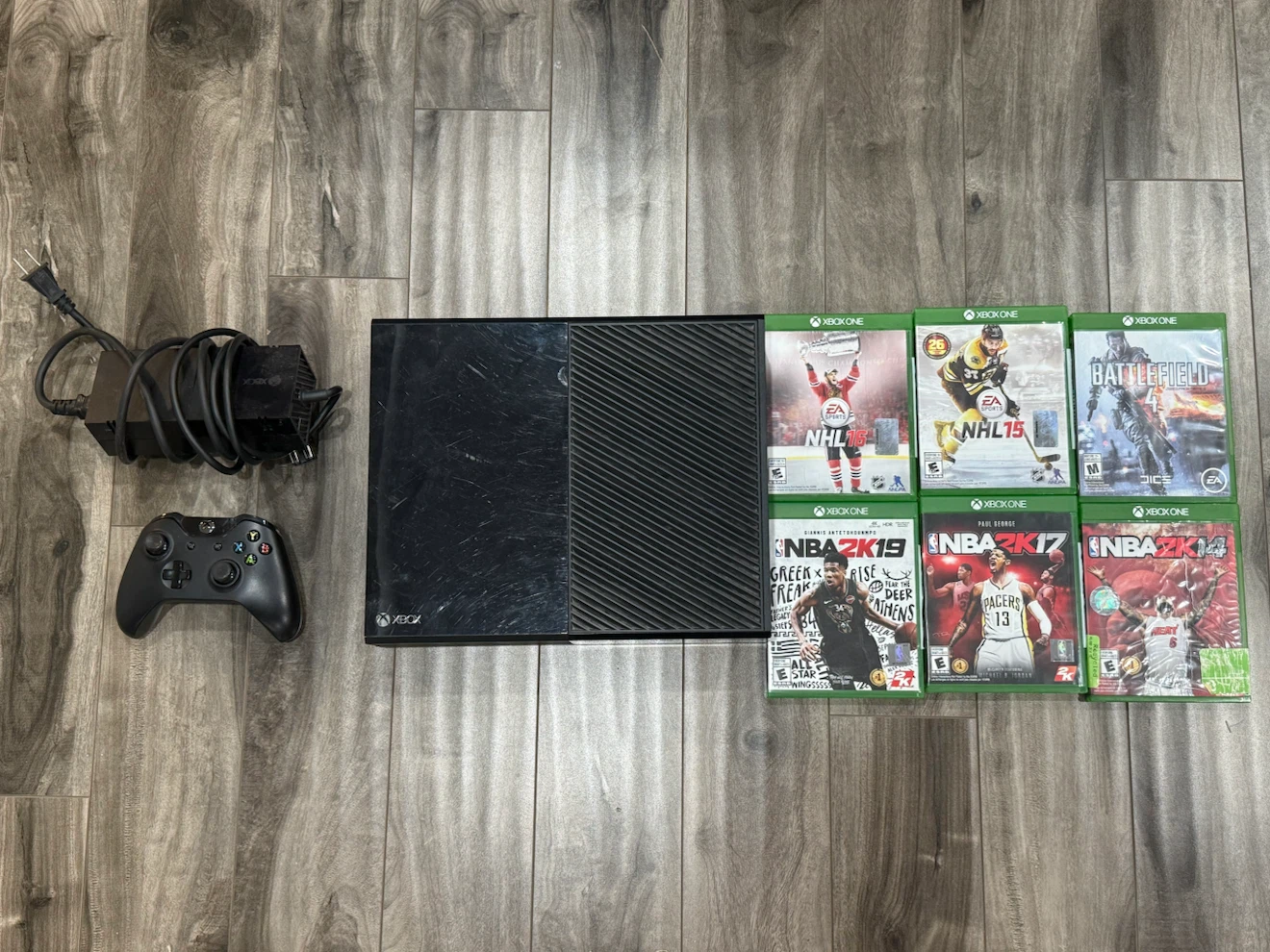 Original Xbox One Console + Controller + 6 Games
