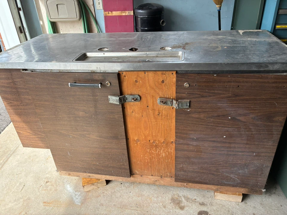 Stainless Steel Top Work Bench