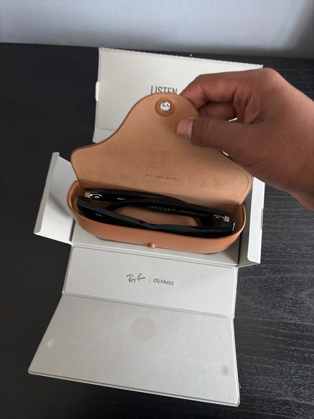 Ray-Ban Meta Smart Glasses - photo 2