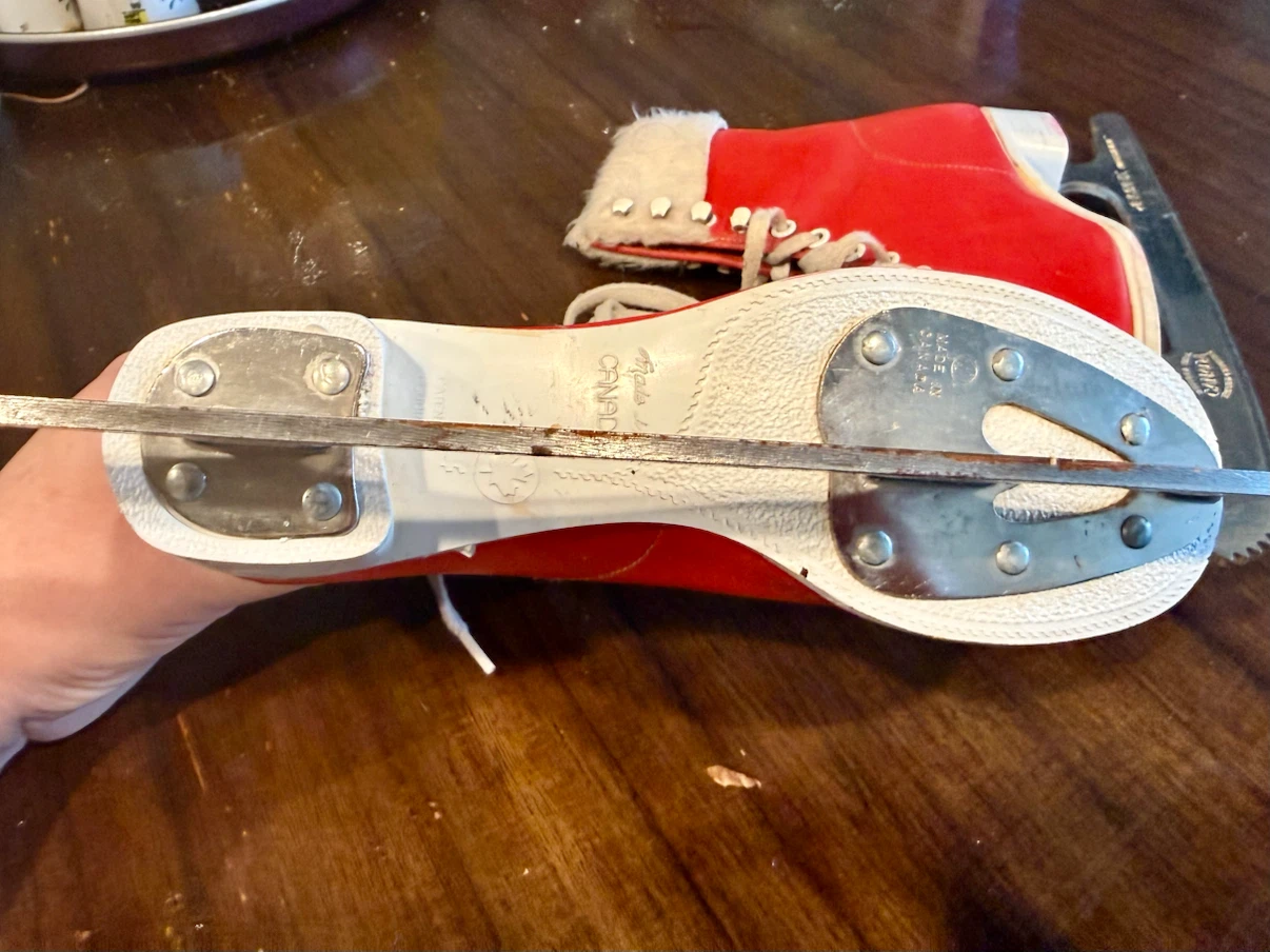 Vintage Jelinek Red Figure Skates - photo 2