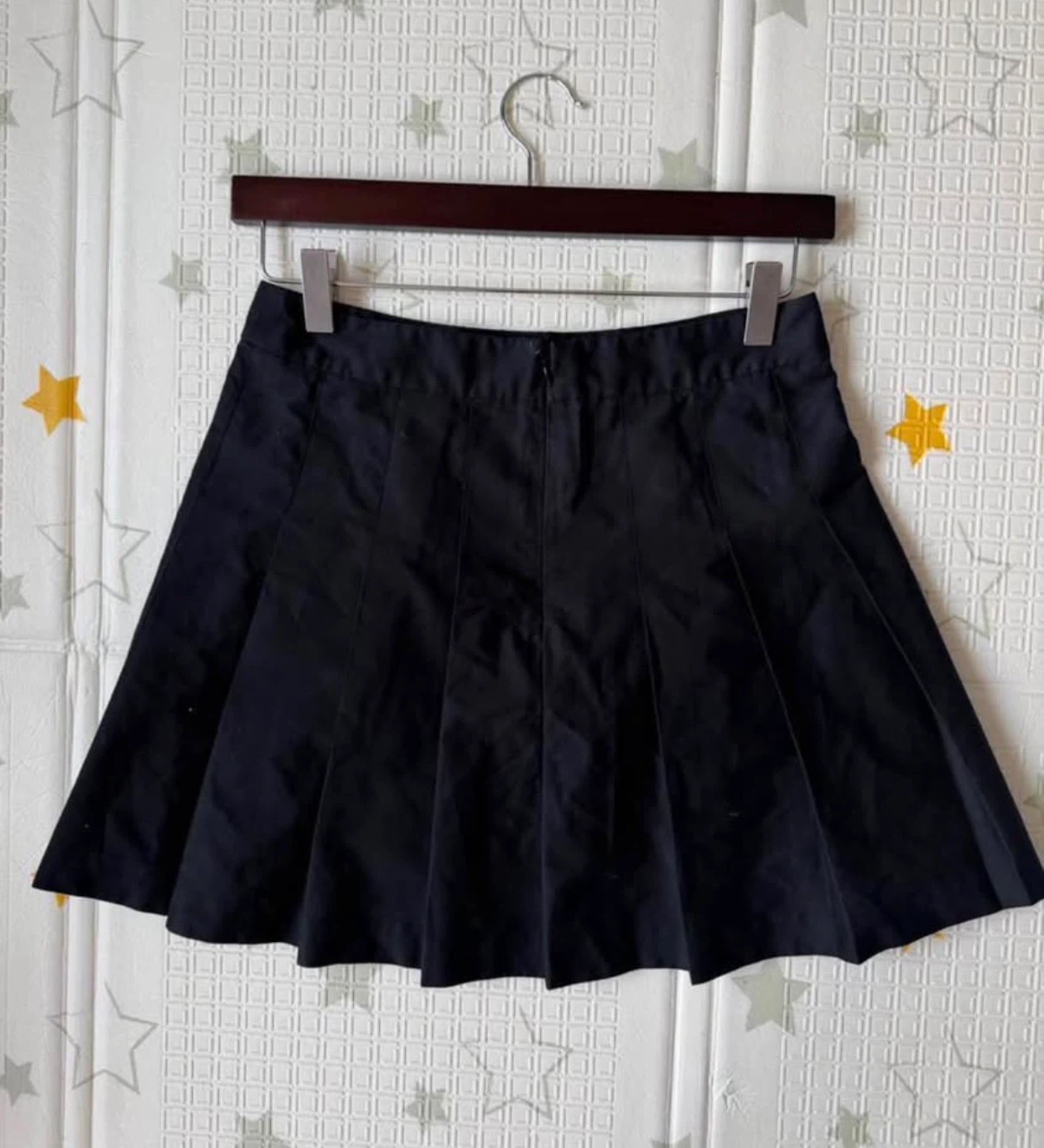 ARITZIA pleated black mini skirt - photo 2
