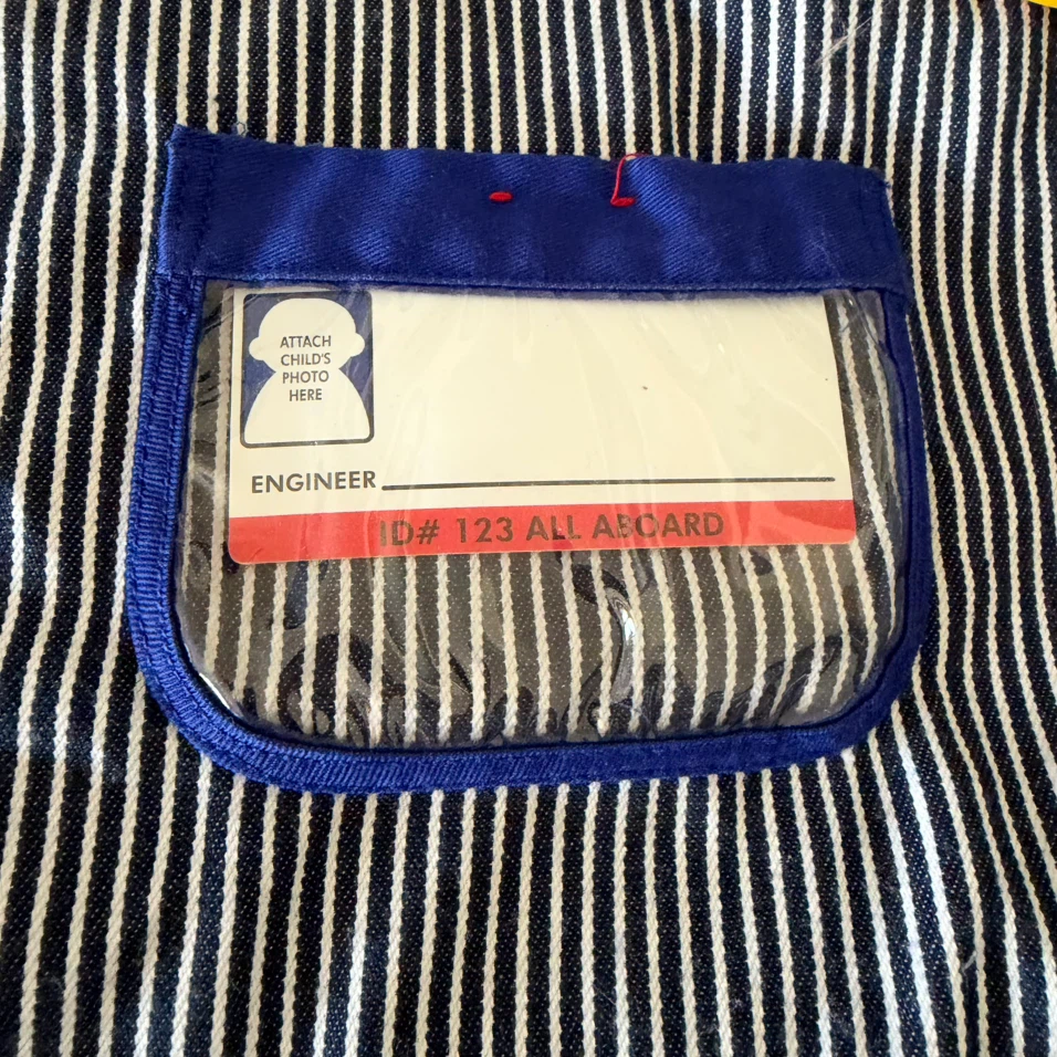 Melissa & Doug Kids Railroad Engineer Costume Apron - photo 3