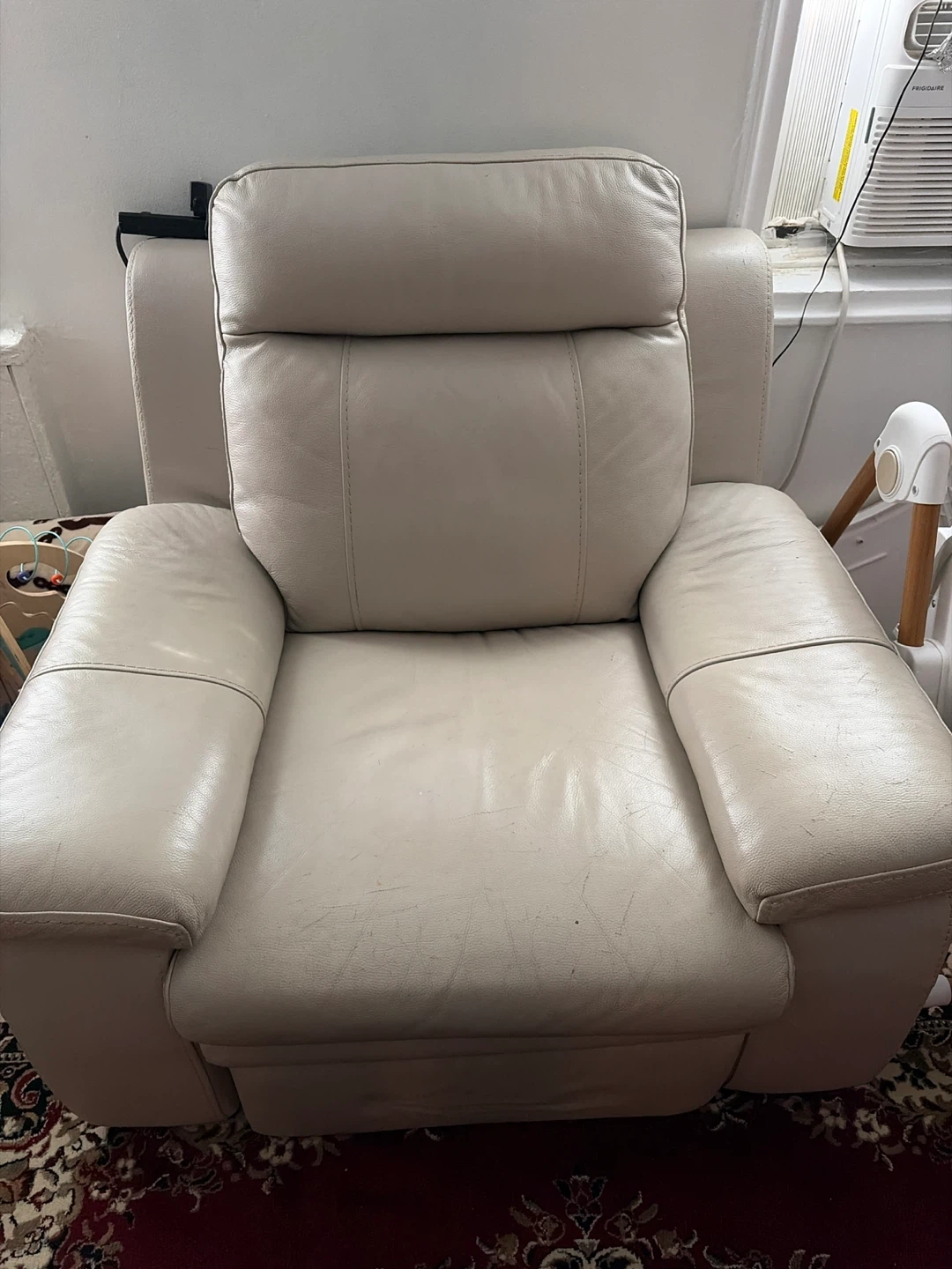 Cream Leather Sofa Set - photo 4