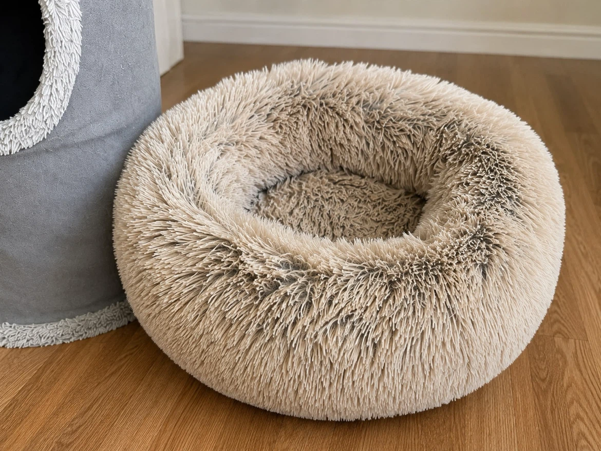 Faux Fur Pet Bed Round Tan