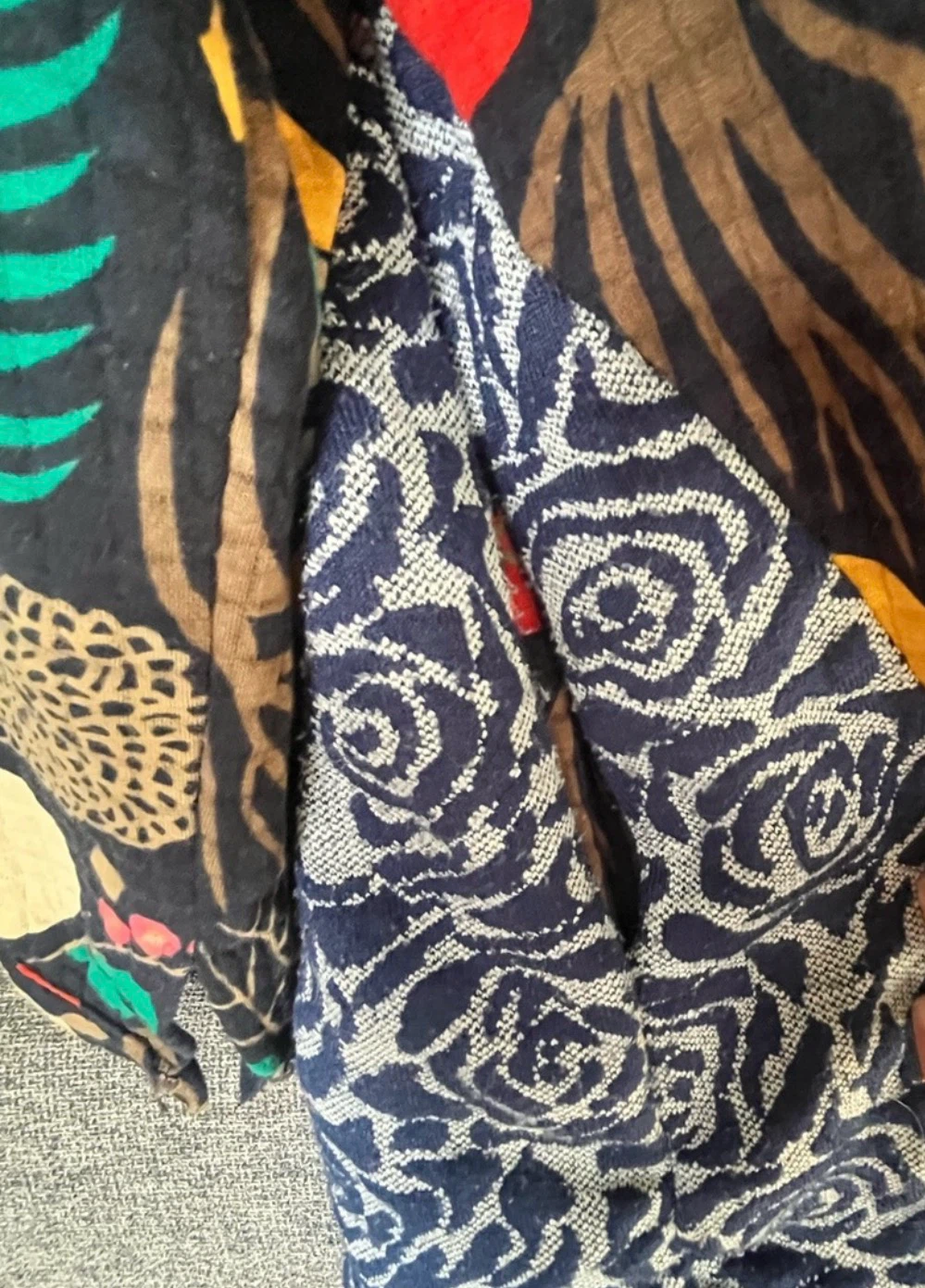 Quilted Forest Animal Print Hooded Sweater - photo 4