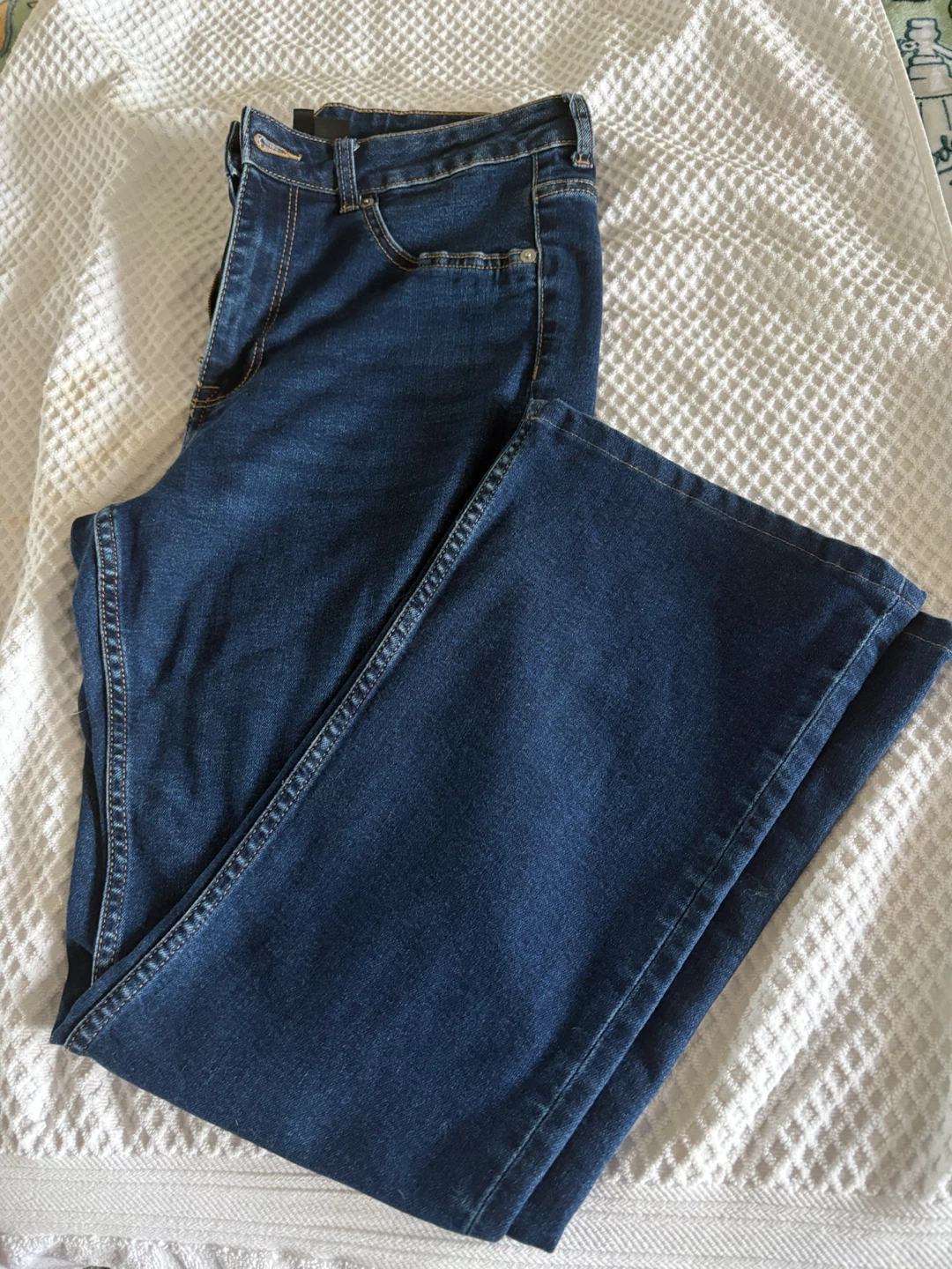 H&M Divided Dark Wash Jeans - Size 12 fits like a 10