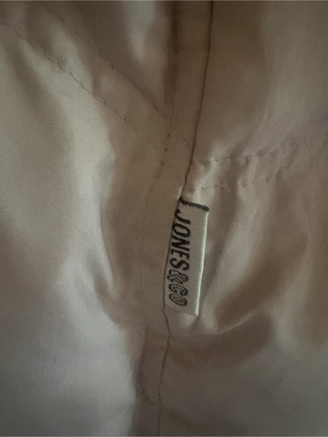 Jones&Co winter coat (In good condition) (Large) (Free) - photo 2