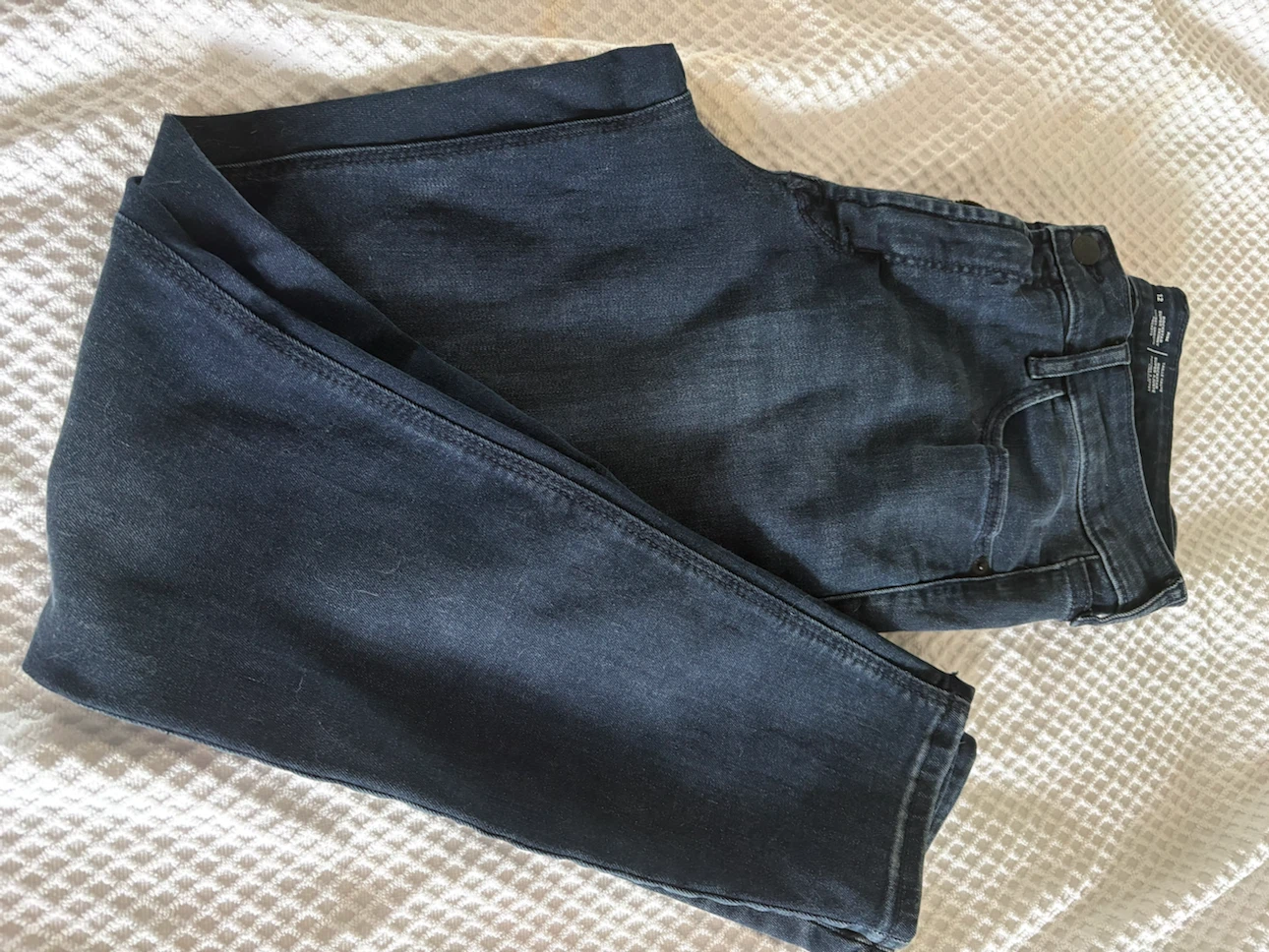 Old Navy Rockstar Super Skinny Jeans fits like a 10
