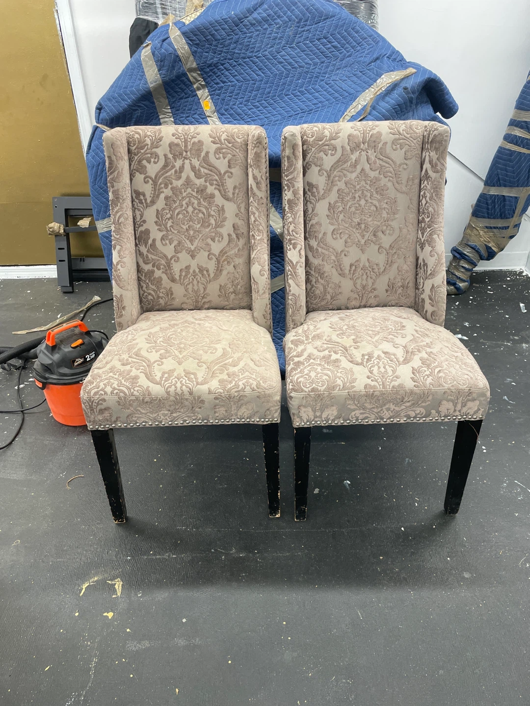 Set of 2 Damask Upholstered Dining Chairs - photo 2