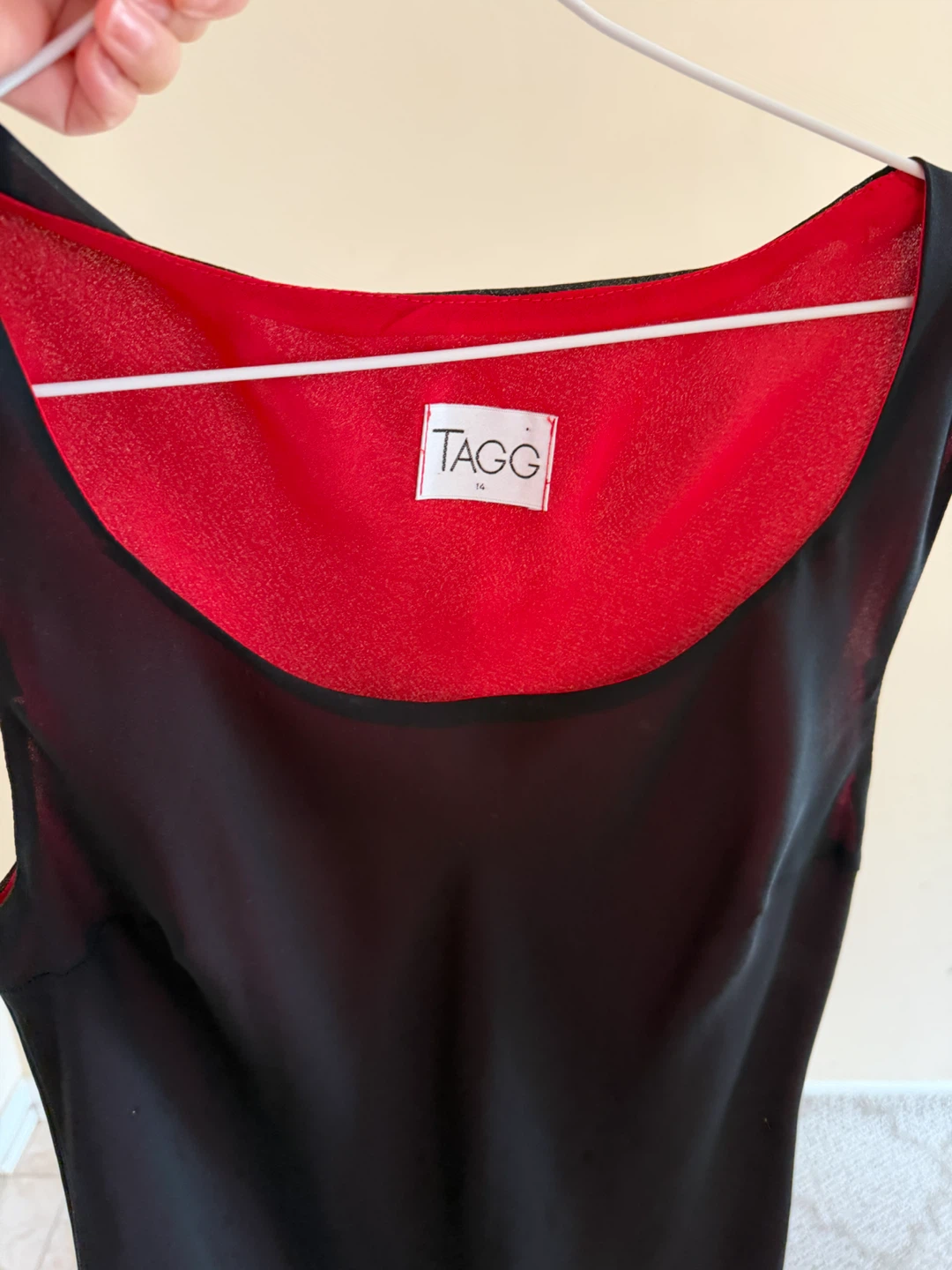 TAGG Black and Red Dress - photo 3