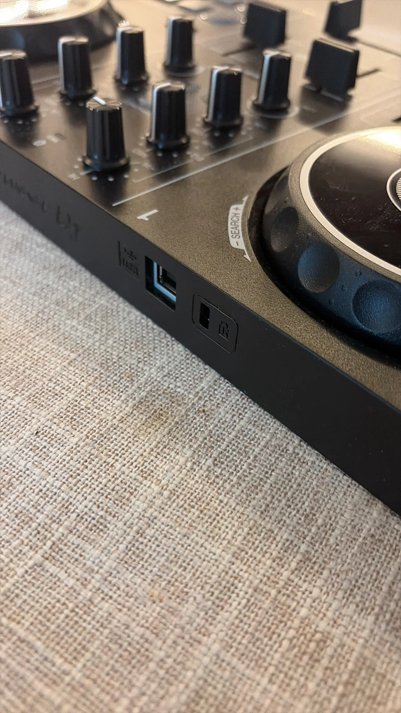Pioneer DJ DDJ-200 Smart DJ Controller - photo 4