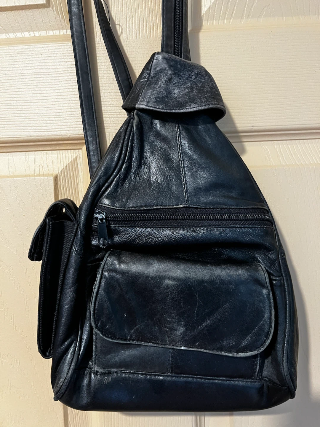 Black Leather Sling Backpack Purse - photo 2