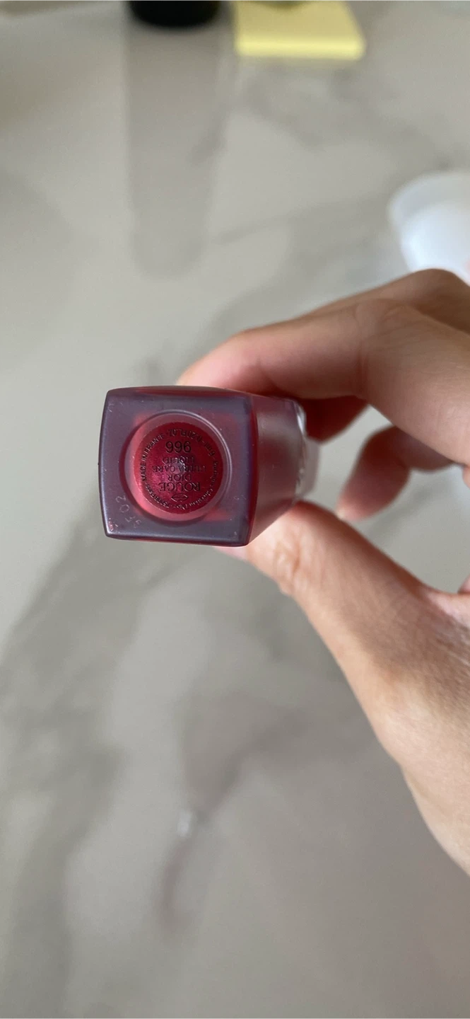 Dior 966 lipstick red - photo 2