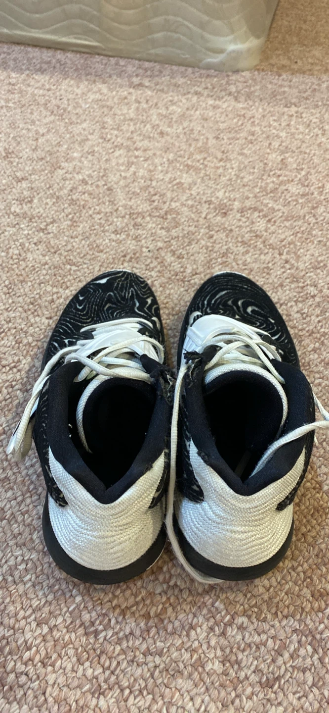 Nike KD14 Black White Volt - US 10.5 - photo 5