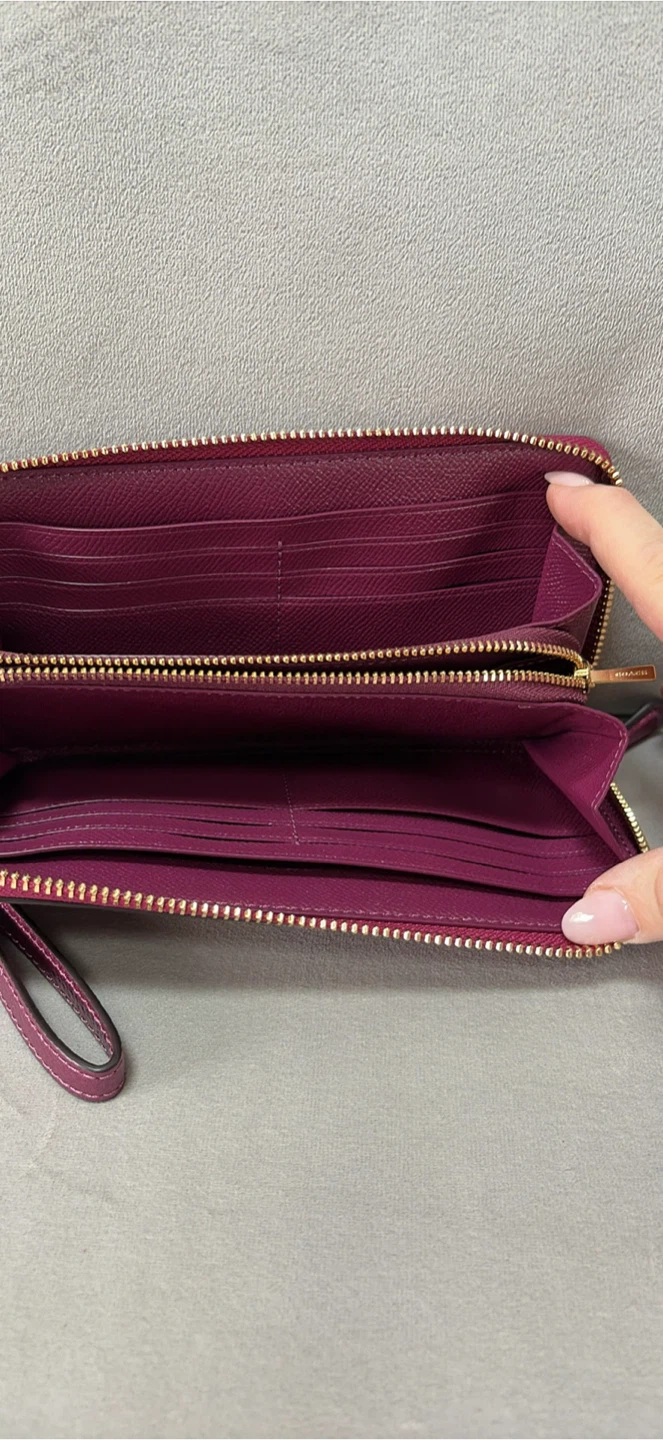 Coach Double Zip Wallet - photo 4