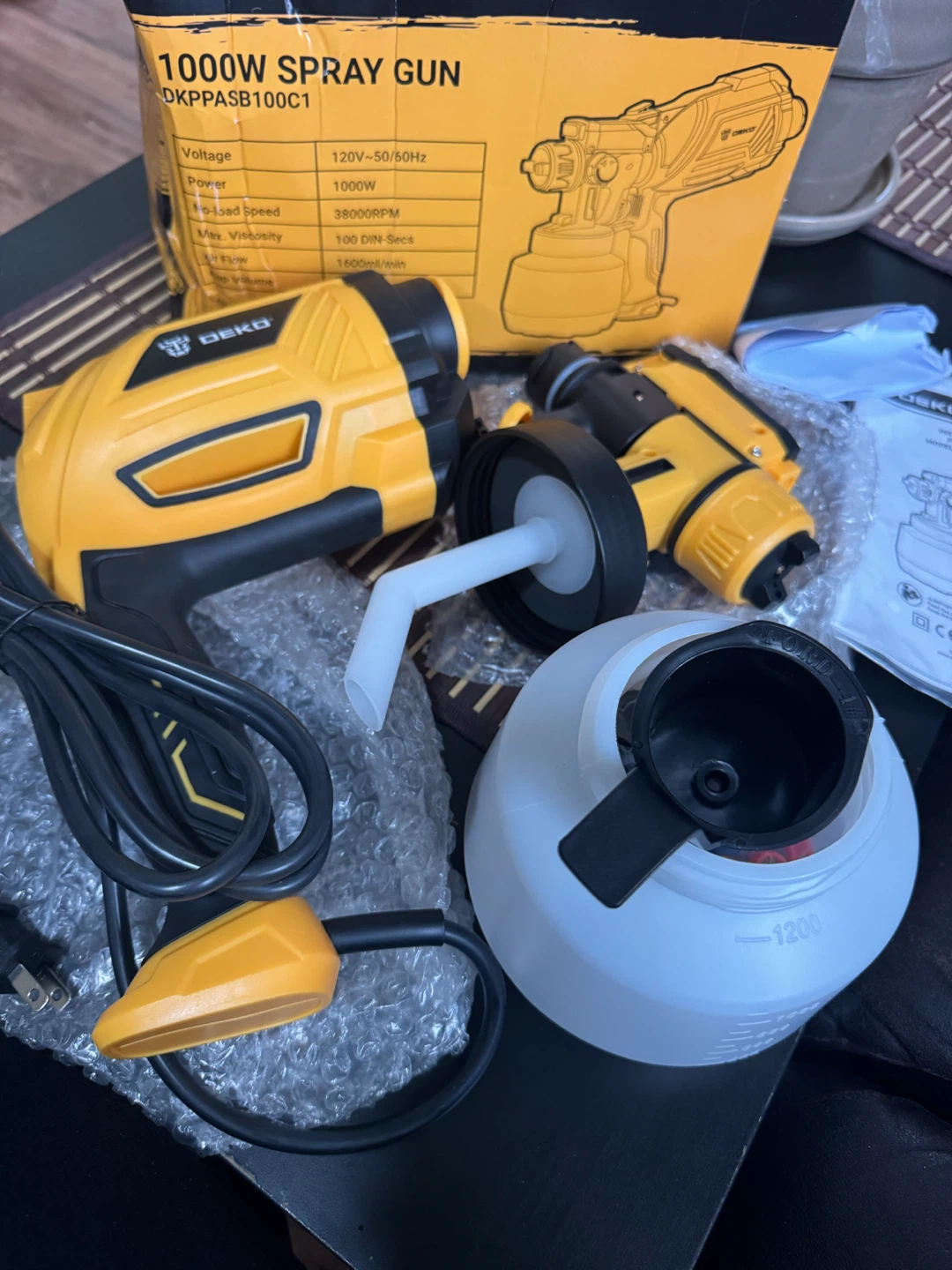 New DEKO 1000W Paint Spray Gun DKPPASB100C1