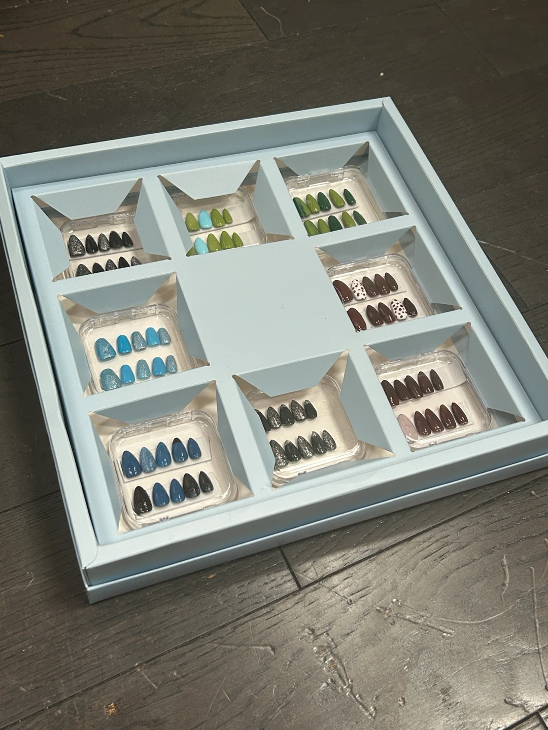 Handmade Press-On Nails Set- Reusable - $80 Whole Box - Toronto
