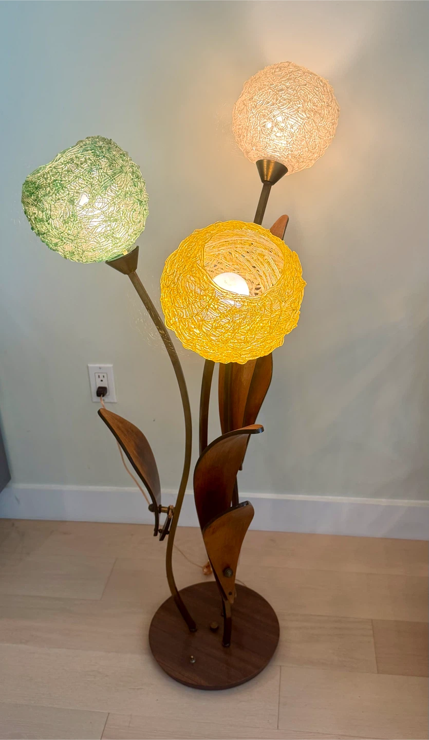 Vintage mid-century spaghetti globe floor lamp