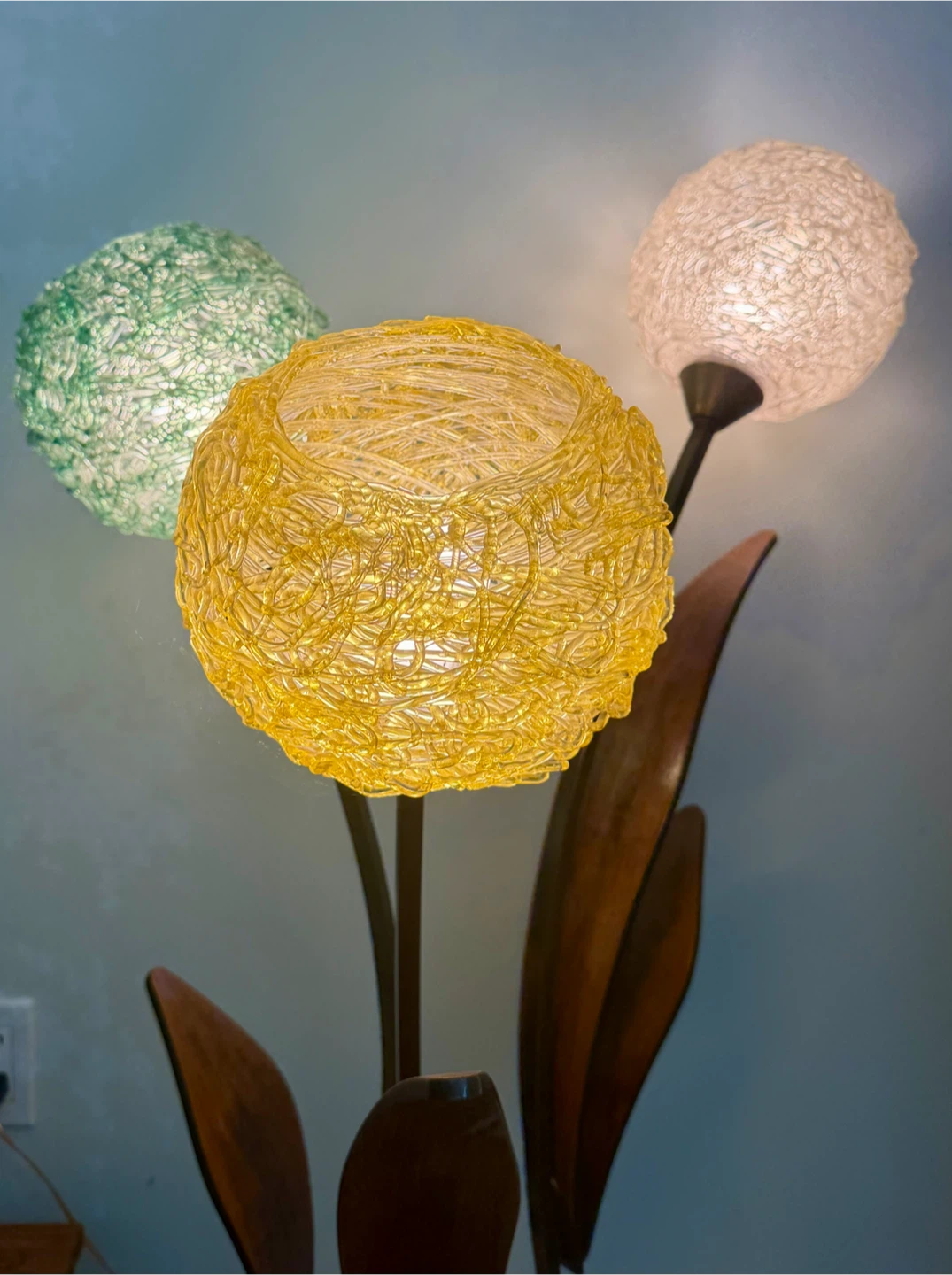 Vintage mid-century spaghetti globe floor lamp - photo 2