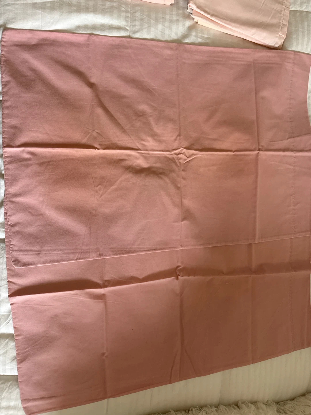 Standard Pink Pillowcases - photo 4