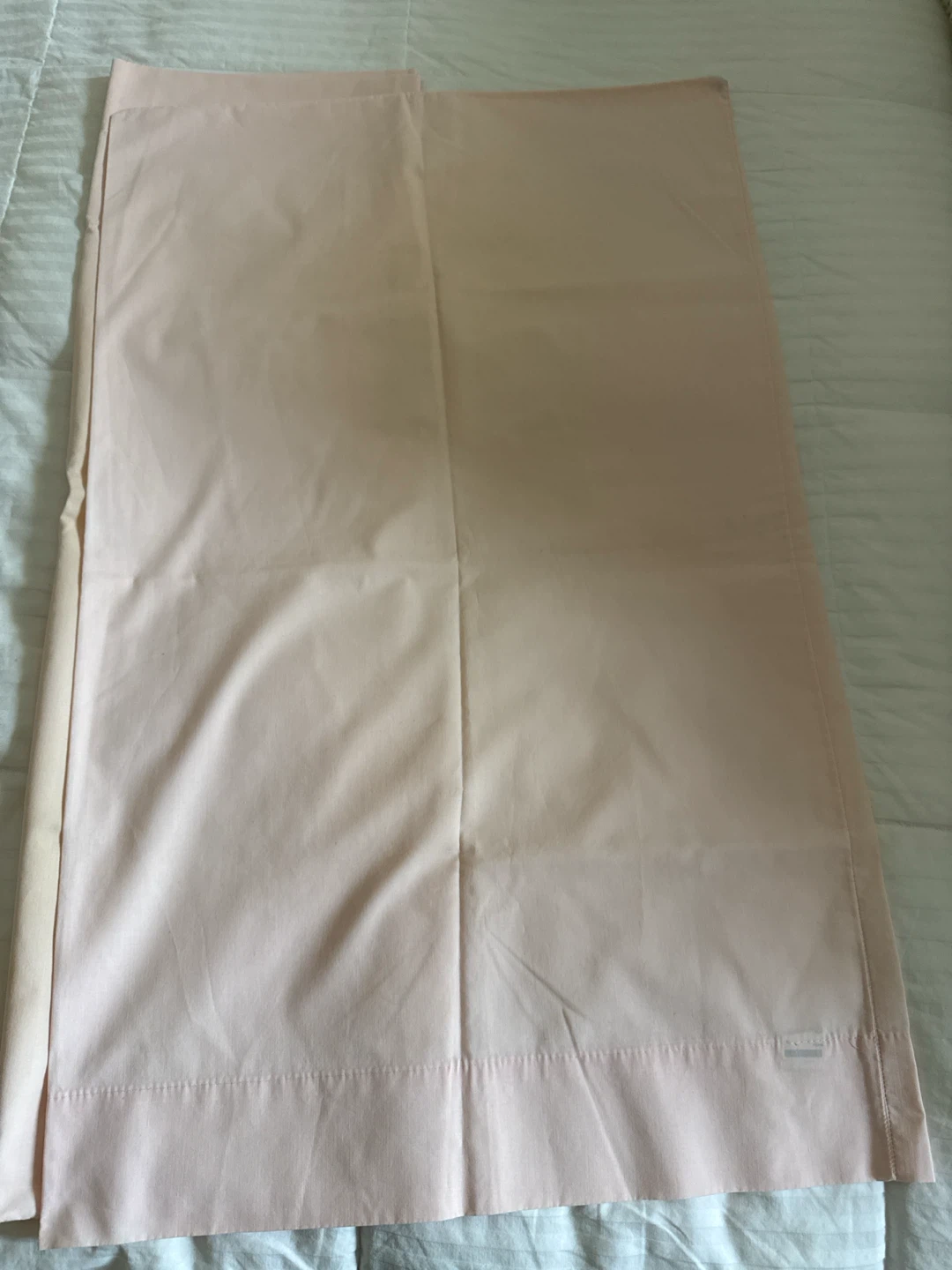 Two Standard Pillowcases - photo 2
