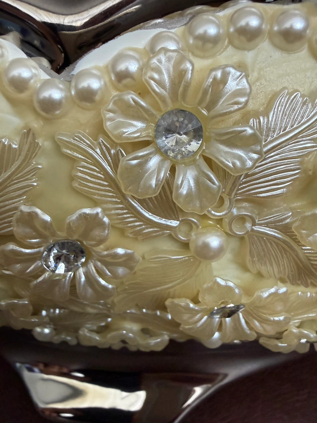 Decorative Silver and Cream Floral Bowl - photo 2