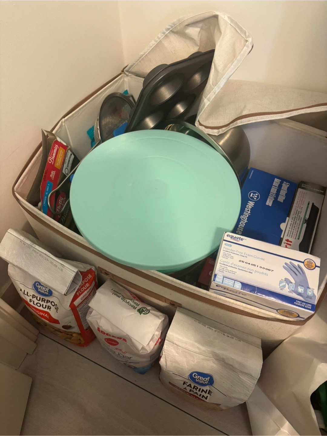 Assorted Baking Tools