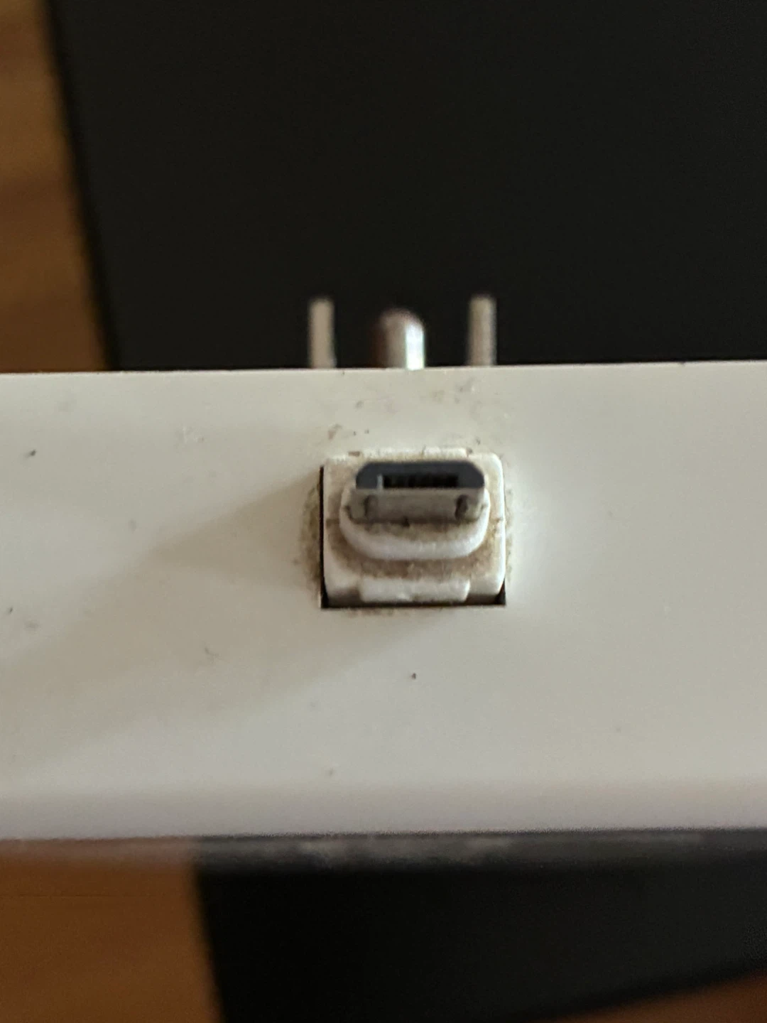 thingCHARGER 2X Outlet Extender Wall Tap - photo 2