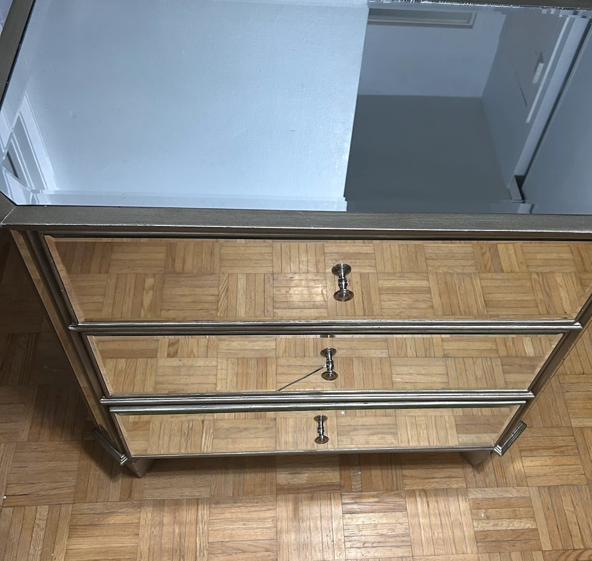 $350 Homesense Mirrored 3-Drawer Dresser