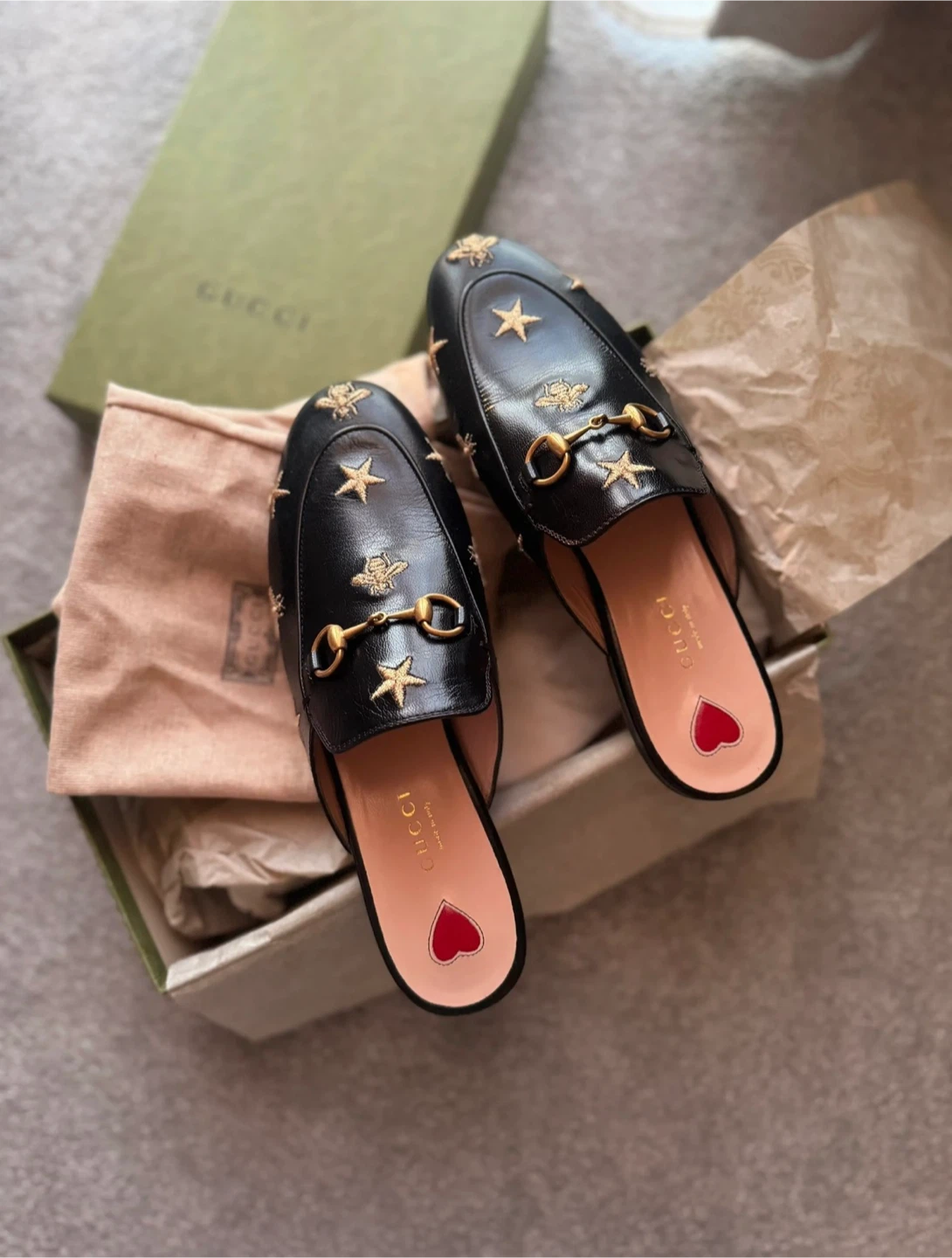 Authentic Gucci Bee and Star Mules - Size 38 - photo 2