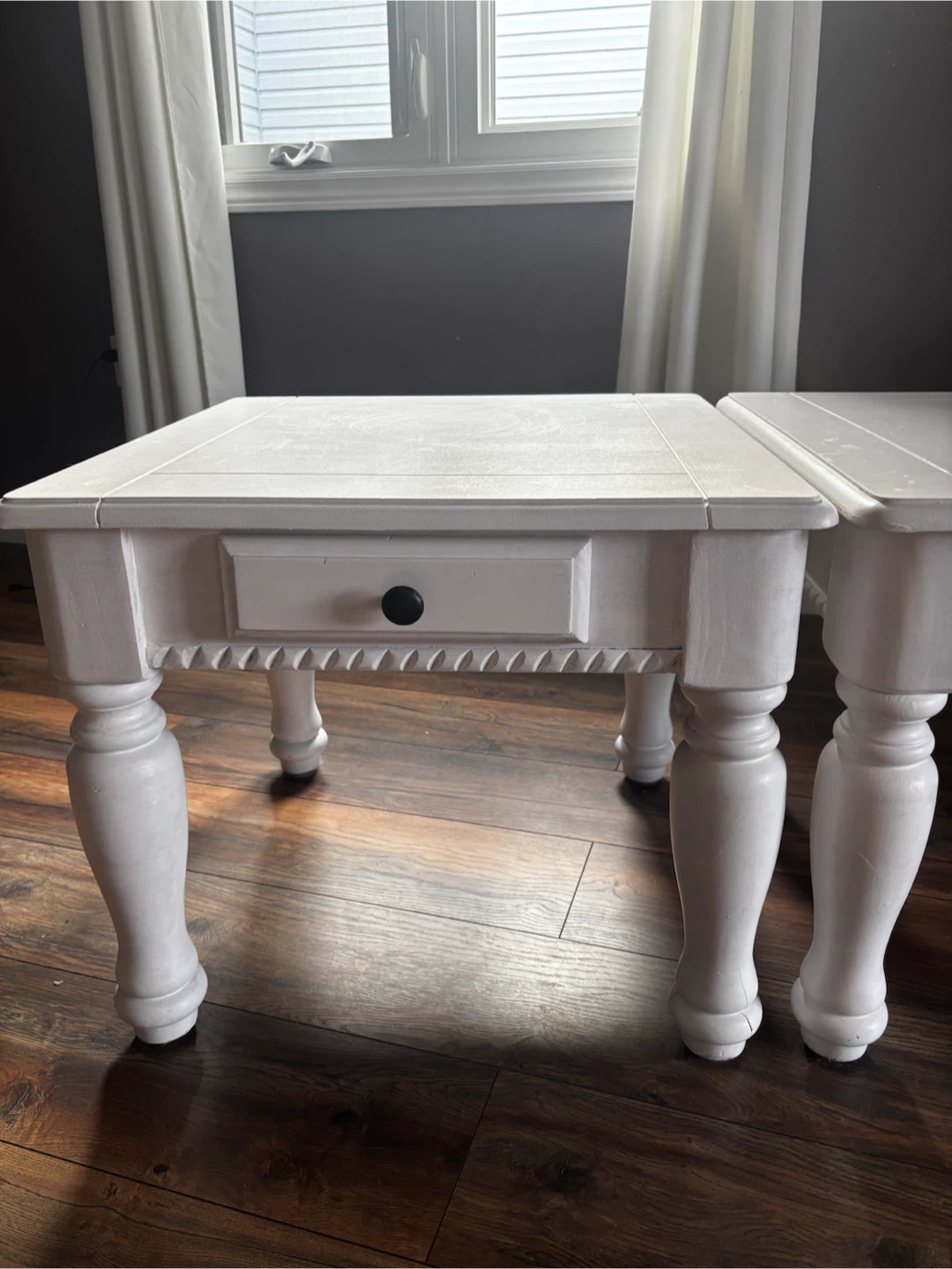 Set of two white side tables with drawers - photo 5