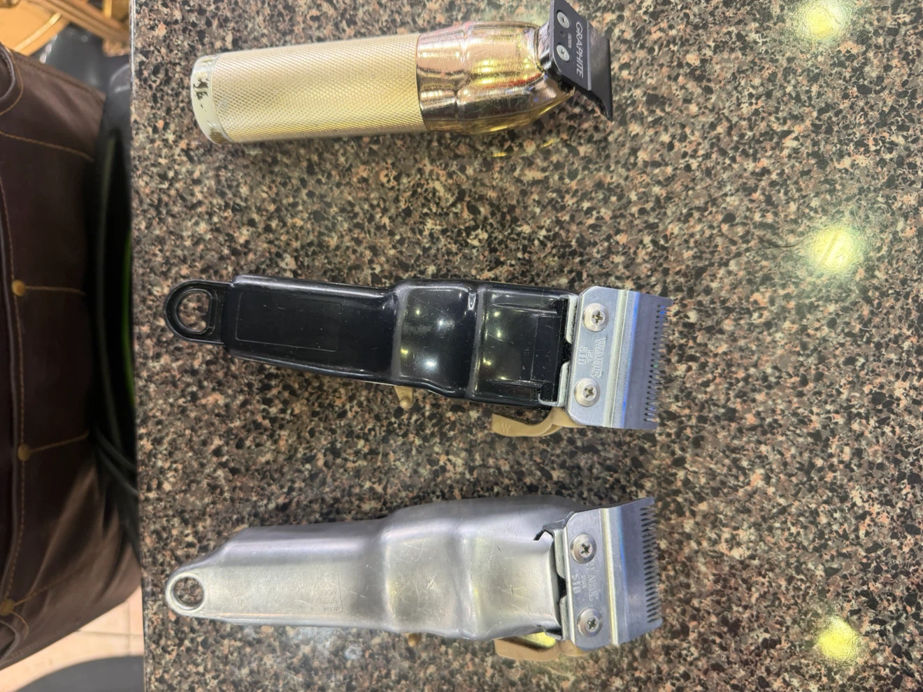 PROFESSIONAL BARBER CLIPPERS FOR SALE - photo 2