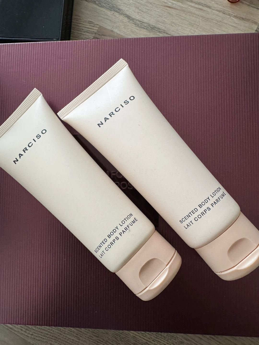 New: Narciso Rodriguez Bundle 200ml perfume 325ml body lotions - photo 3