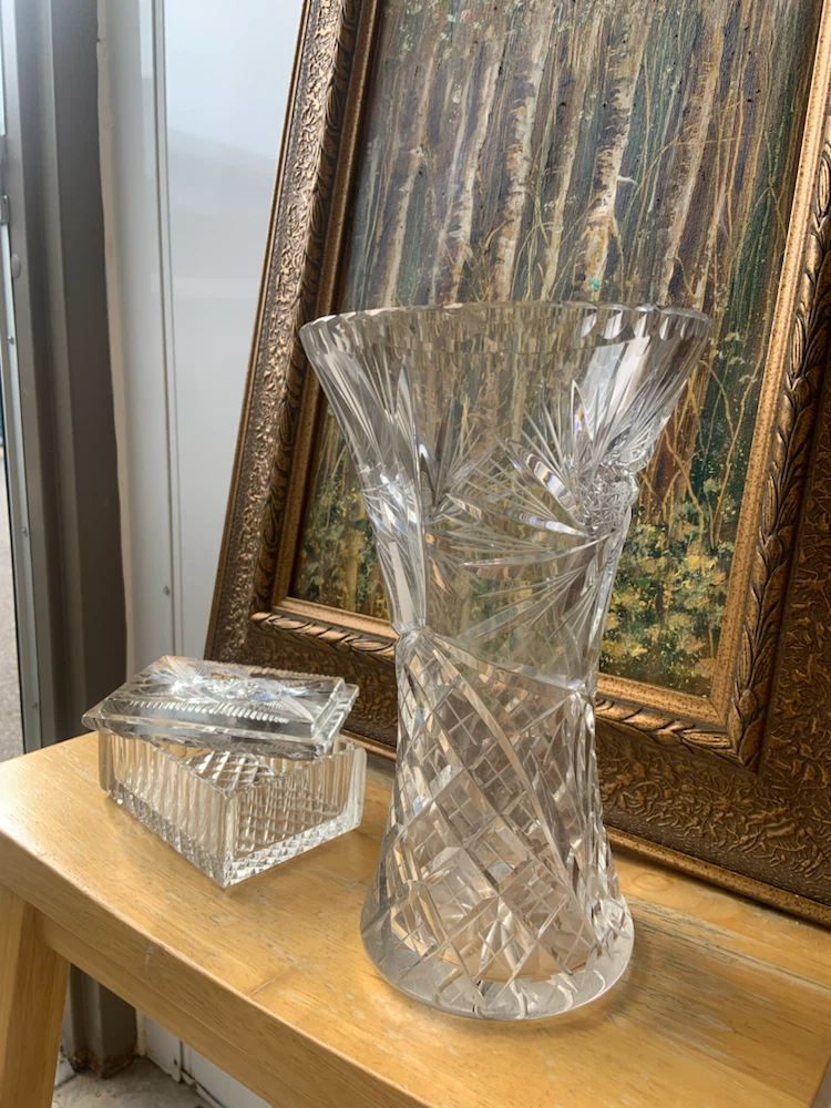 Crystal Vase and Trinket Box - photo 2